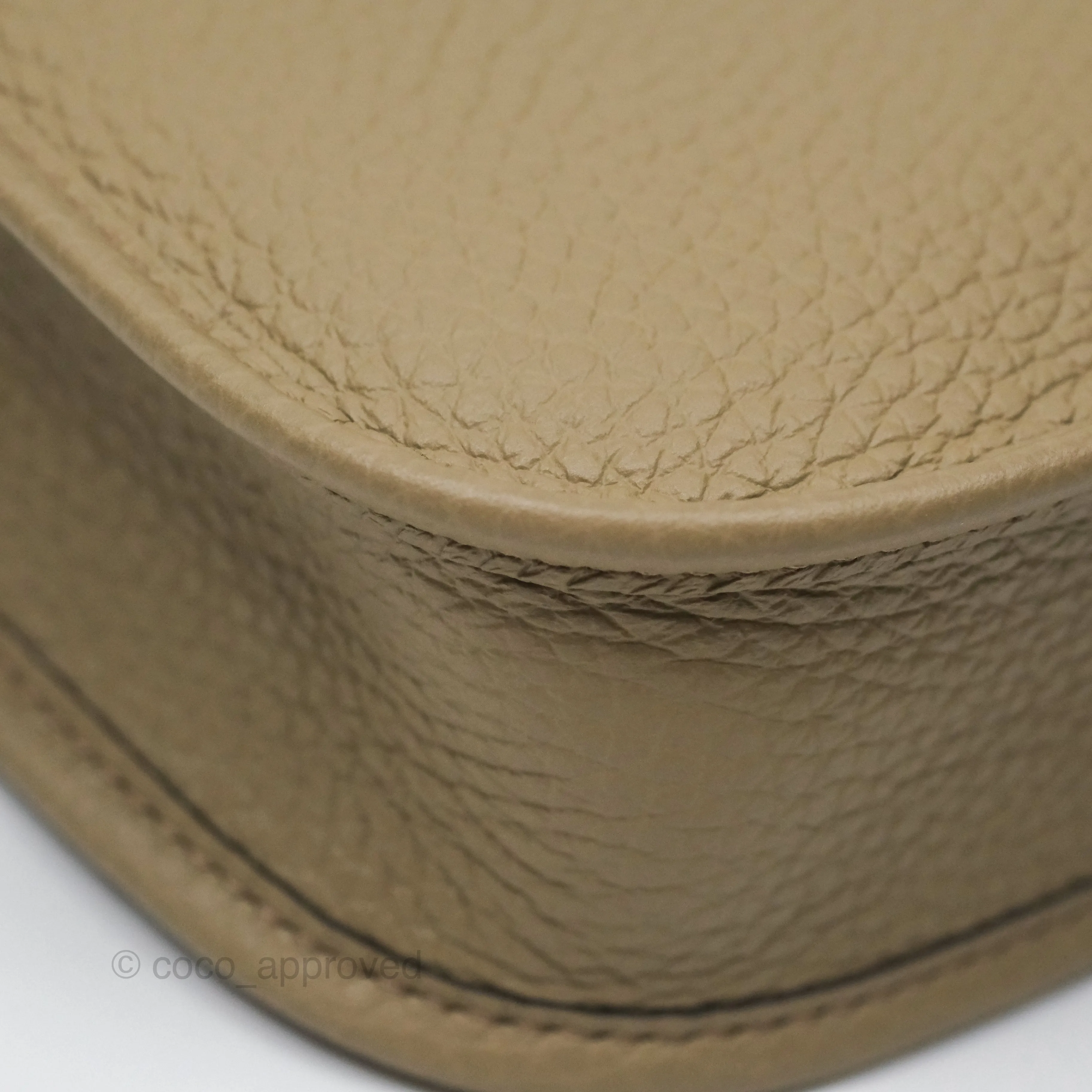 Herms Mini Evelyne 16 Beige Marfa 8Q Clemence Gold Hardware