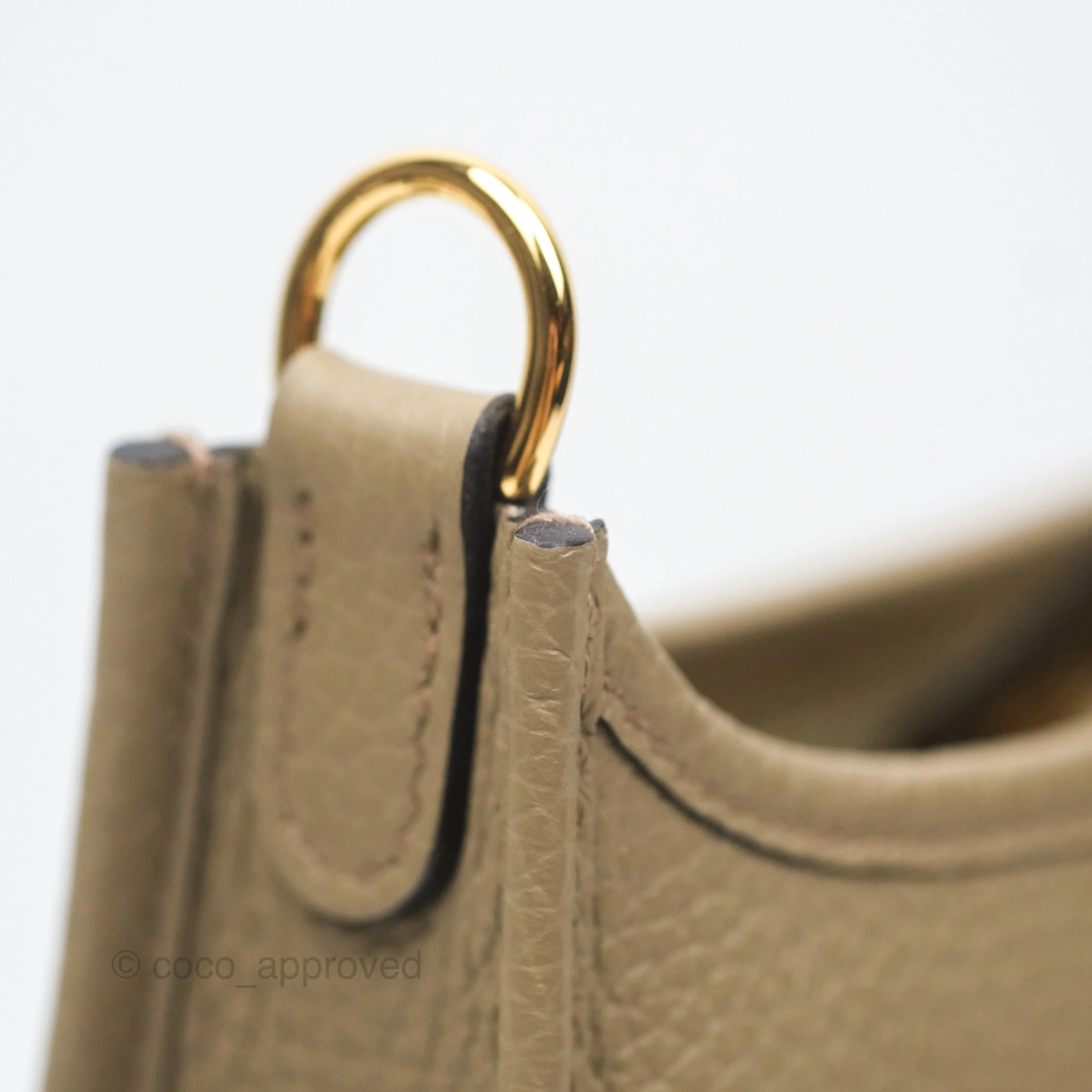 Herms Mini Evelyne 16 Beige Marfa 8Q Clemence Gold Hardware