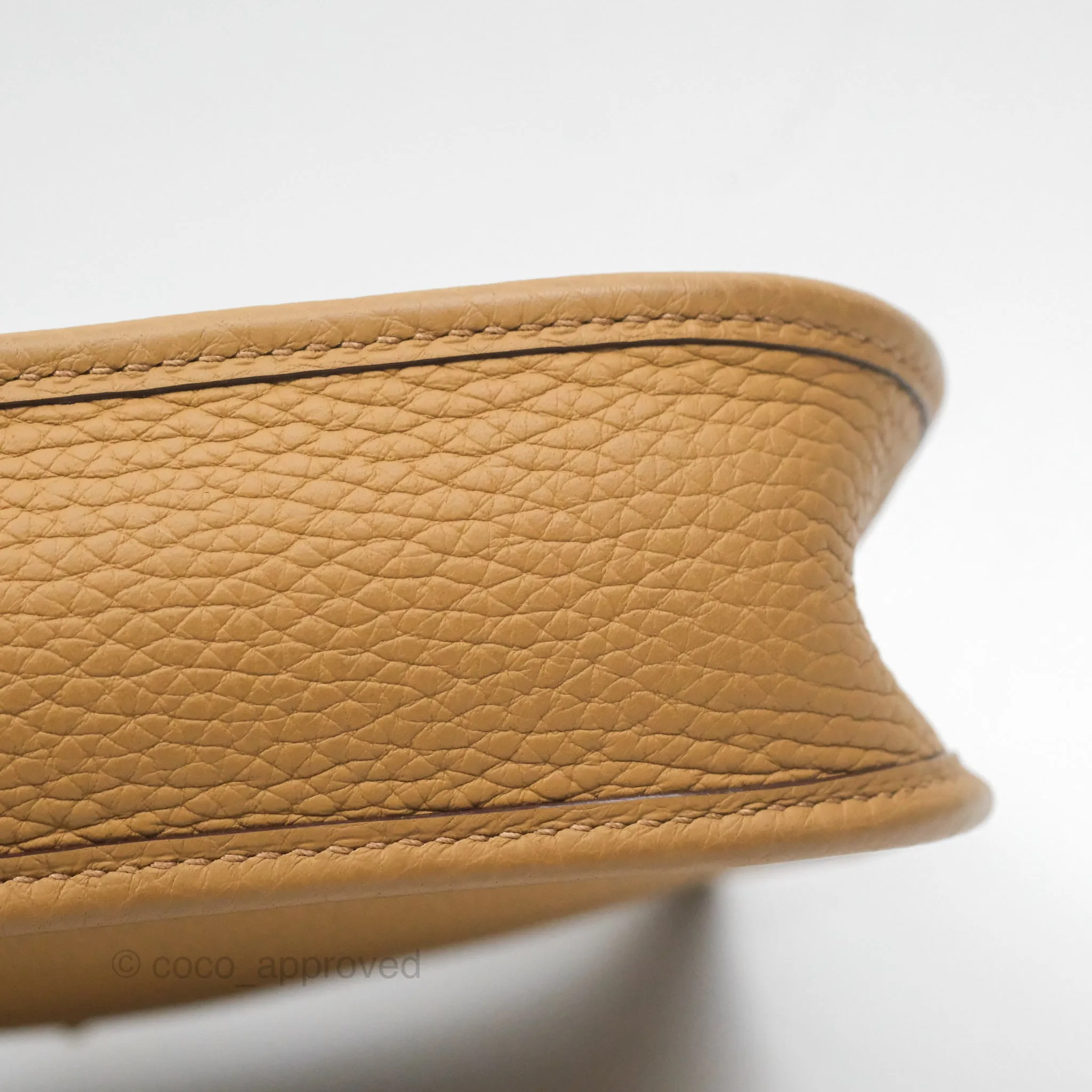 Herms Mini Evelyne 16 Biscuit 48 Clemence Gold Hardware