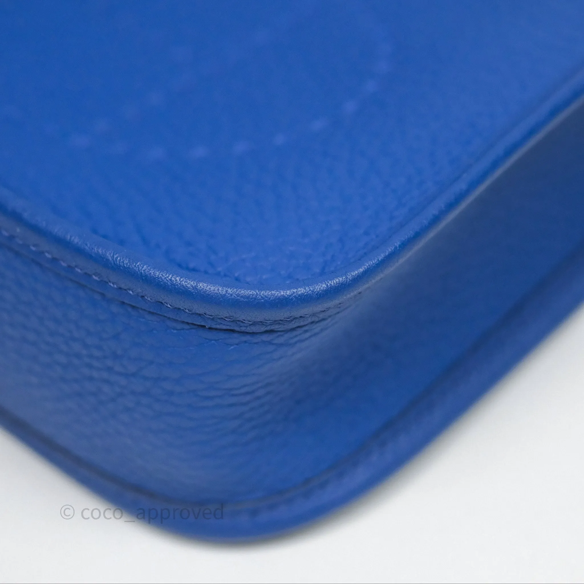 Herms Mini Evelyne 16 Bleu Royal O8 Clemence Gold Hardware