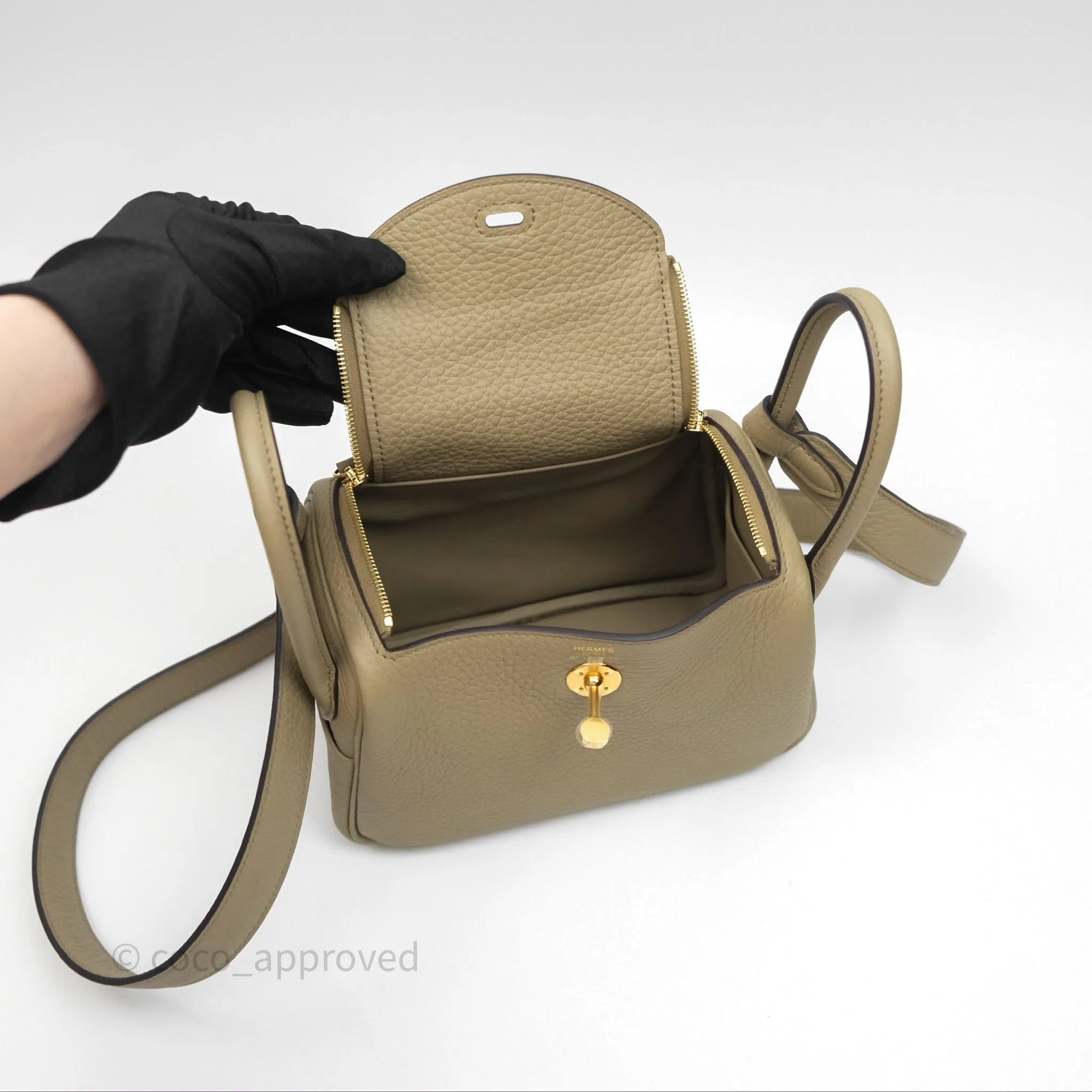 Herms Mini Lindy 20 Beige Marfa 8Q Clemence Gold Hardware