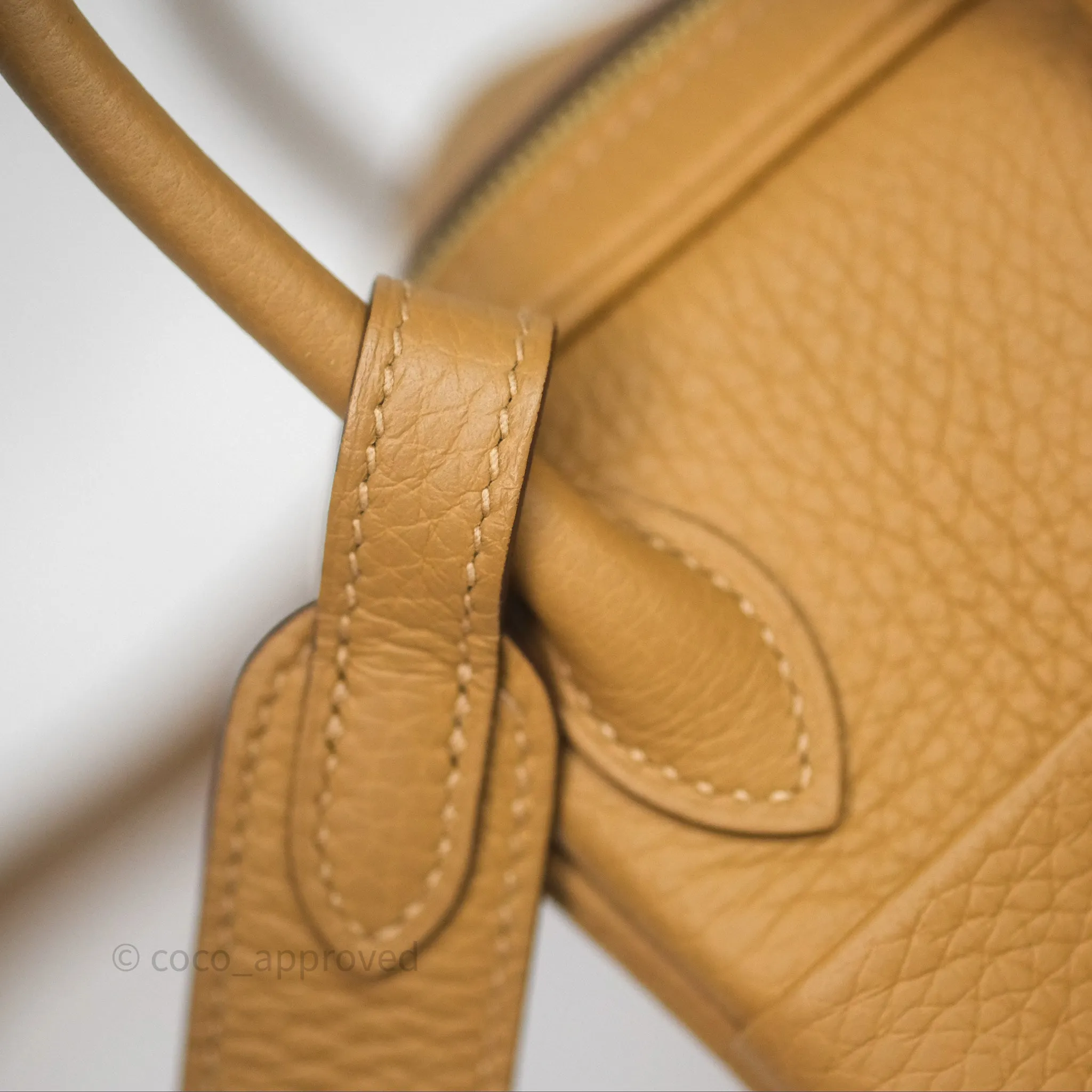 Herms Mini Lindy 20 Biscuit 4B Clemence Gold Hardware With Rodeo