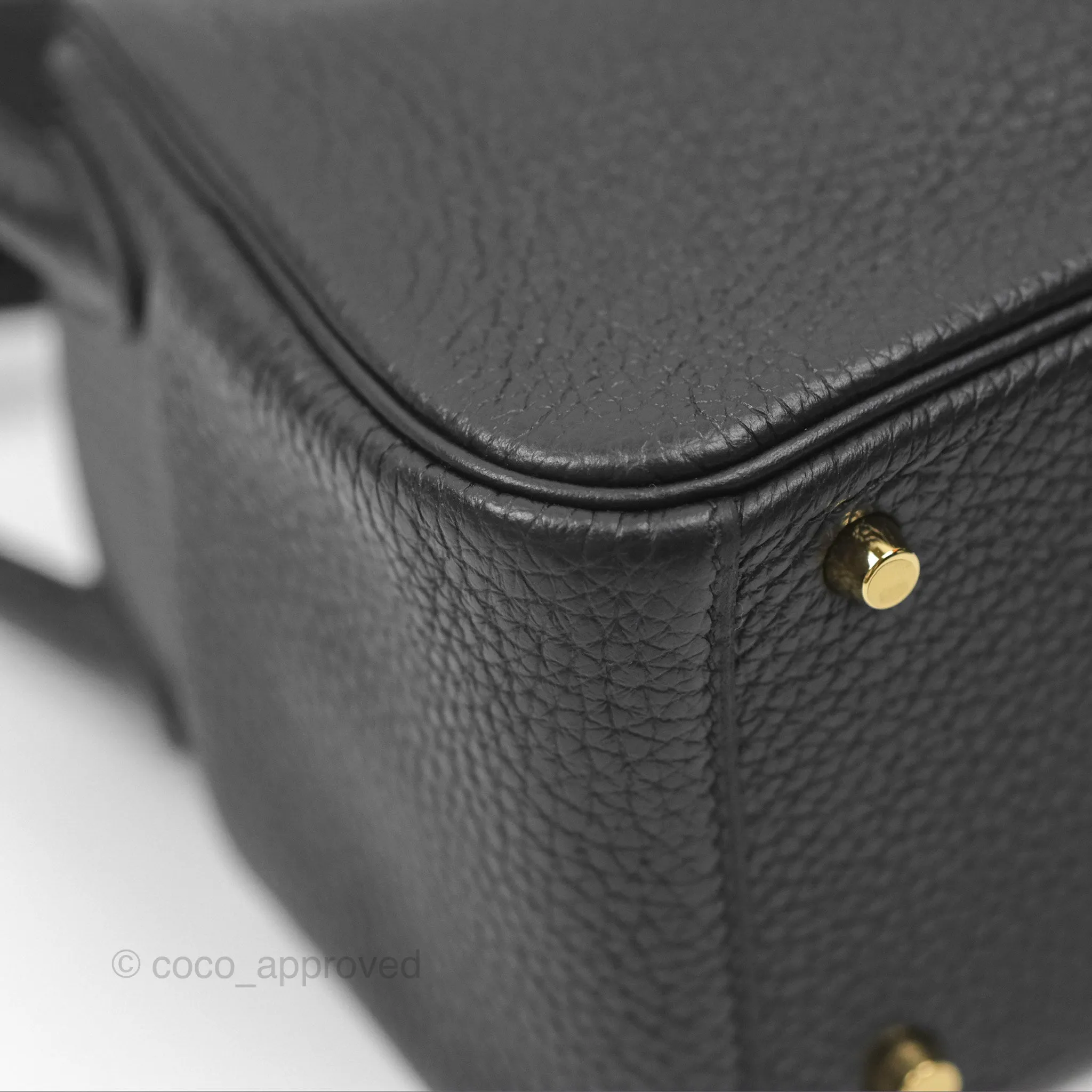 Herms Mini Lindy 20 Black Clemence Gold Hardware