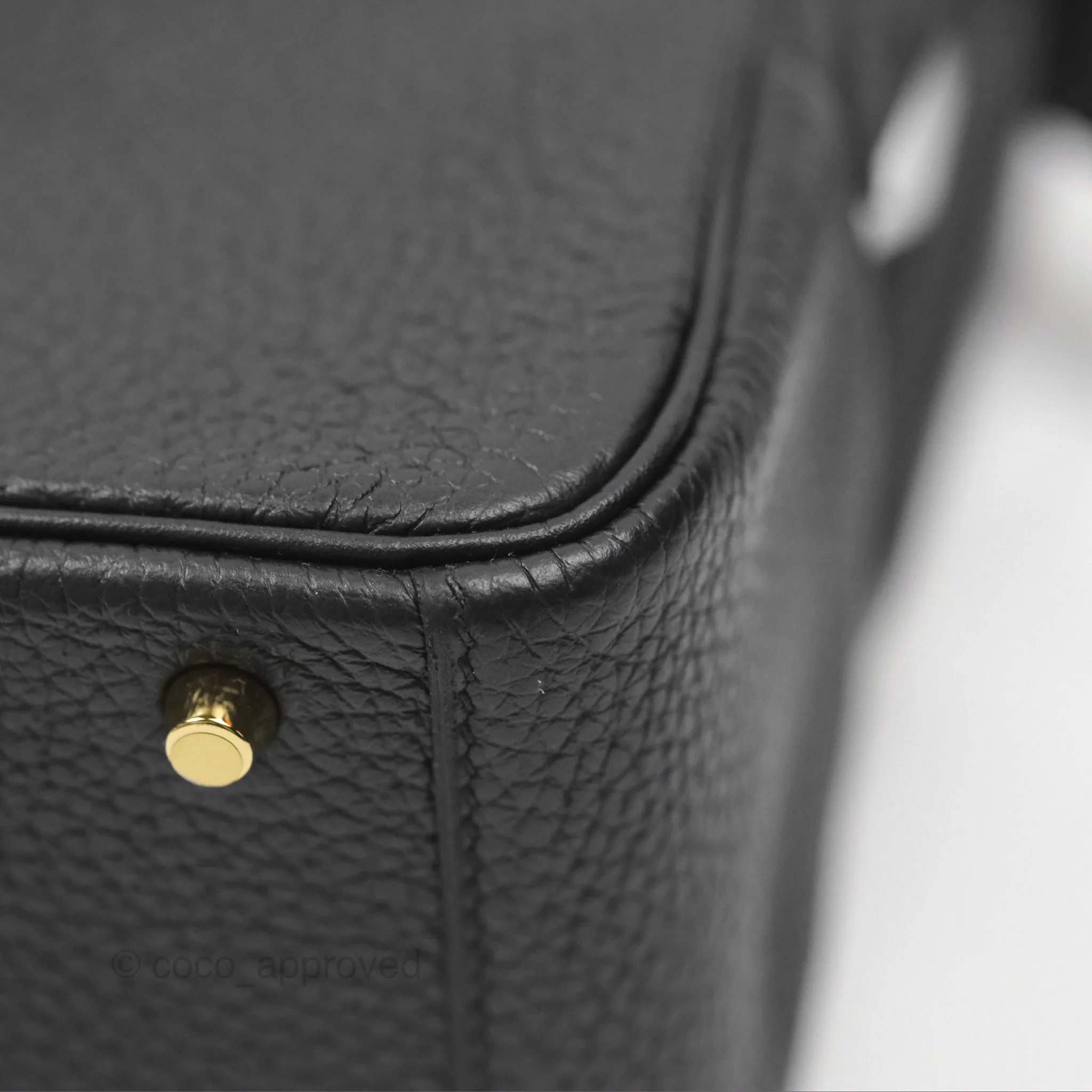 Herms Mini Lindy 20 Black Clemence Gold Hardware
