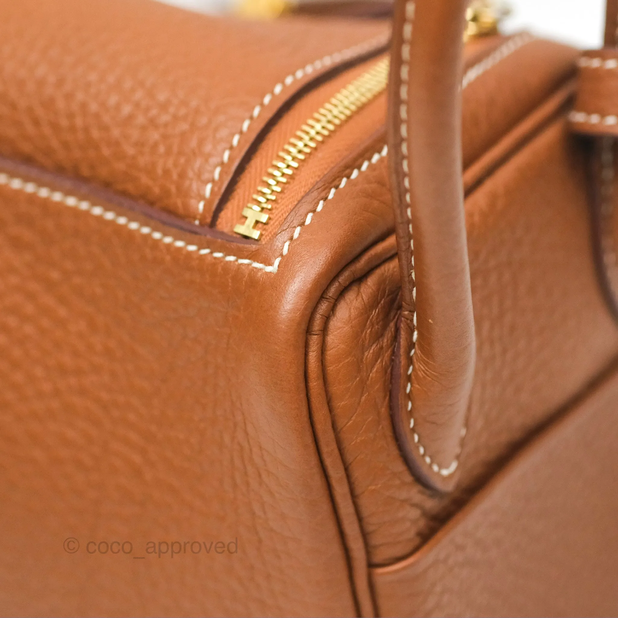 Herms Mini Lindy 20 Gold Clemence Gold Hardware