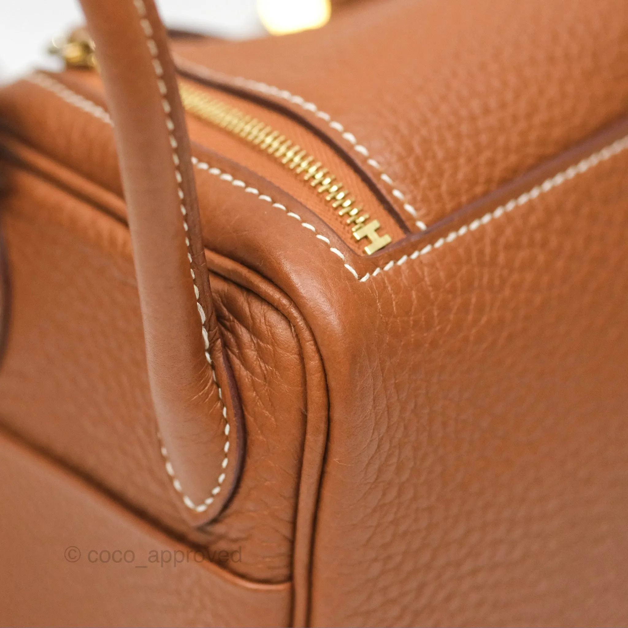 Herms Mini Lindy 20 Gold Clemence Gold Hardware