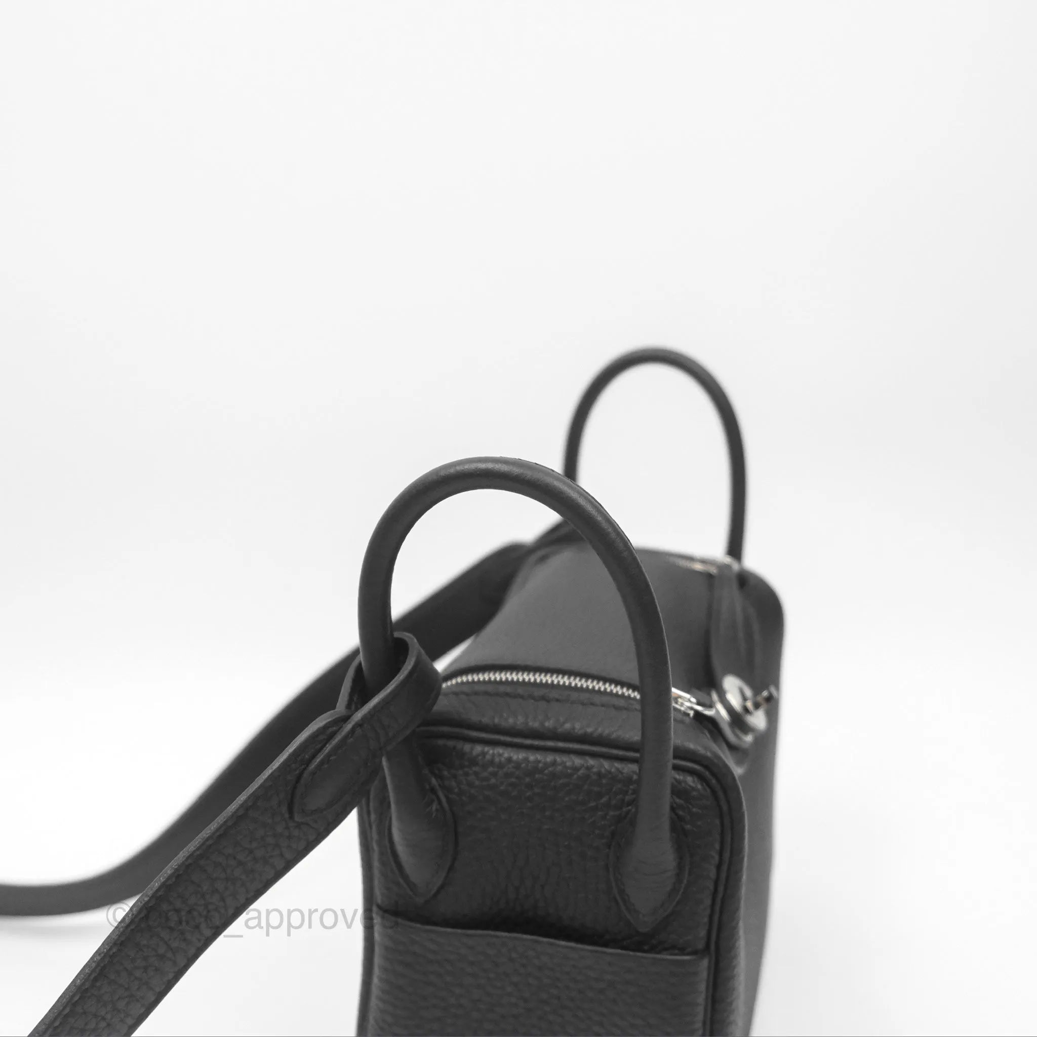Herms Mini Lindy 20 Noir 89 Clemence Palladium Hardware