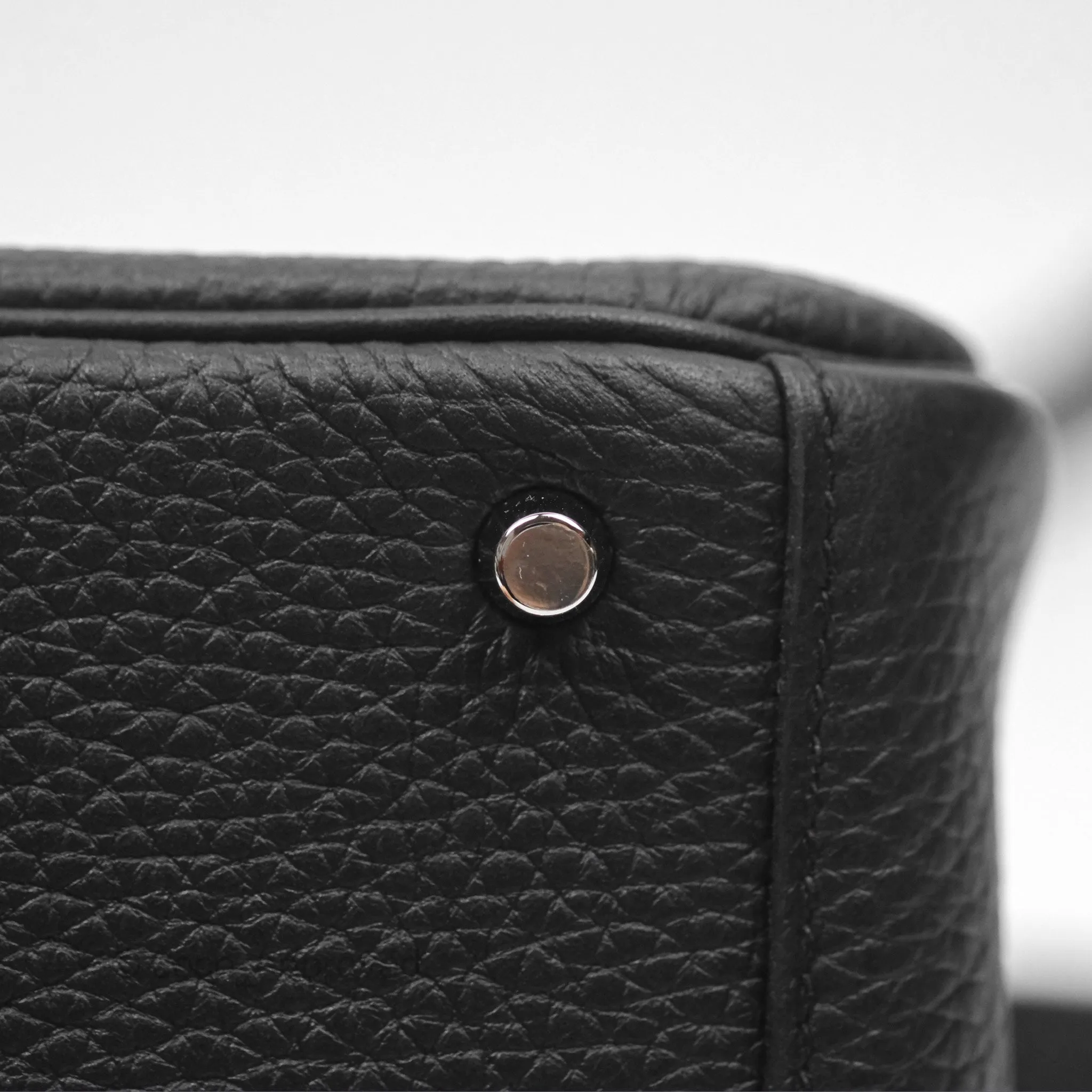 Herms Mini Lindy 20 Noir 89 Clemence Palladium Hardware