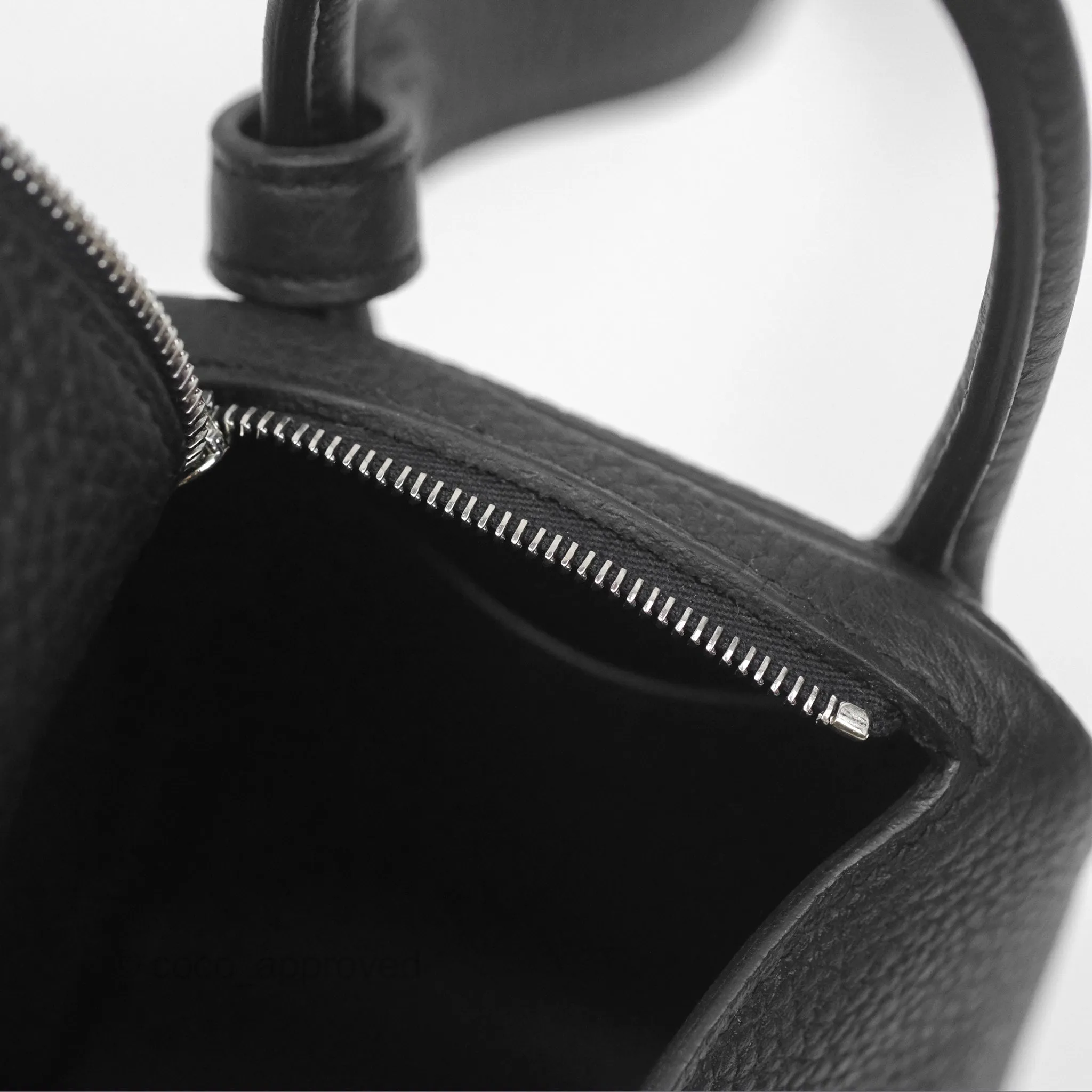 Herms Mini Lindy 20 Noir 89 Clemence Palladium Hardware