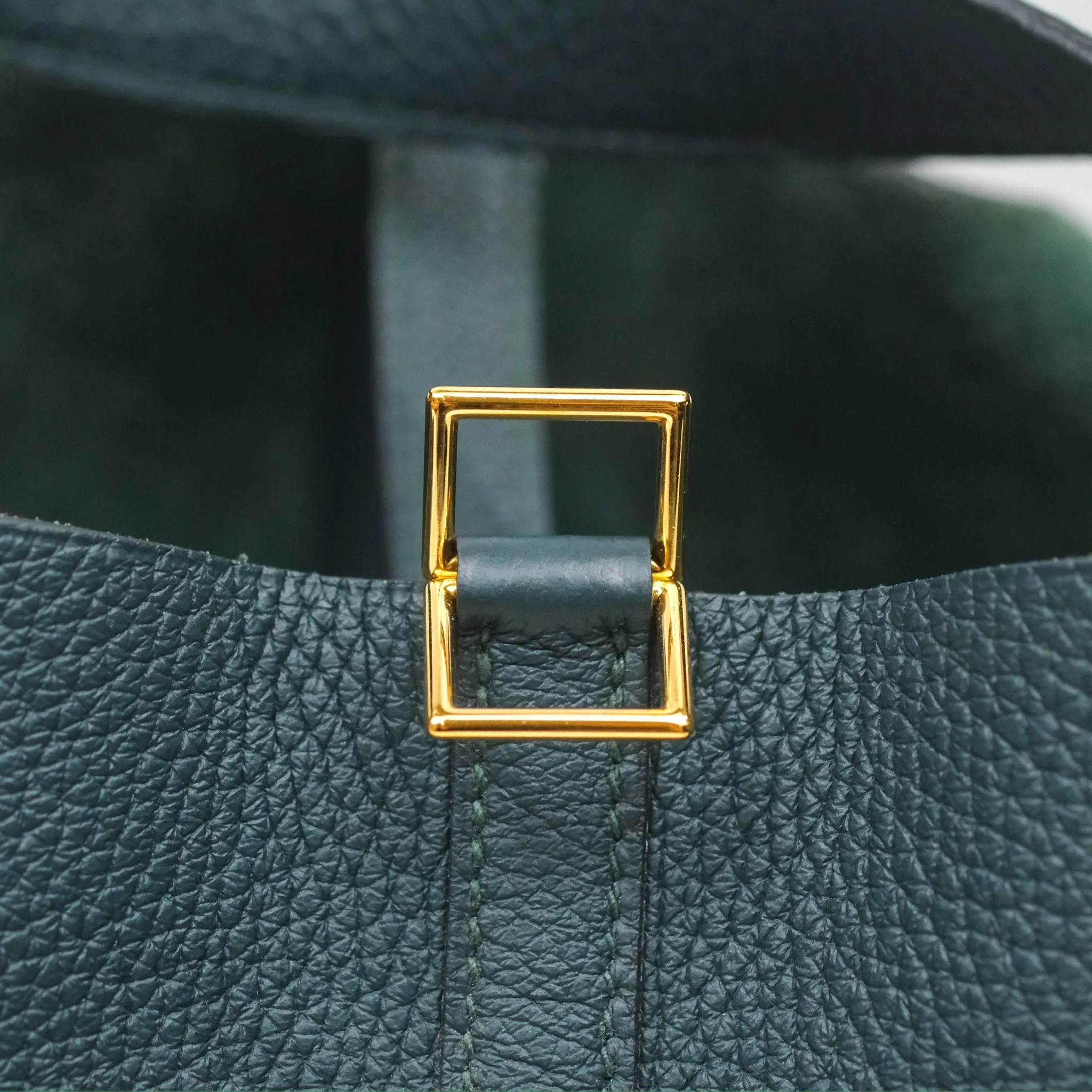 Herms Picotin 22 Vert Cypress 6O Clemence Gold Hardware
