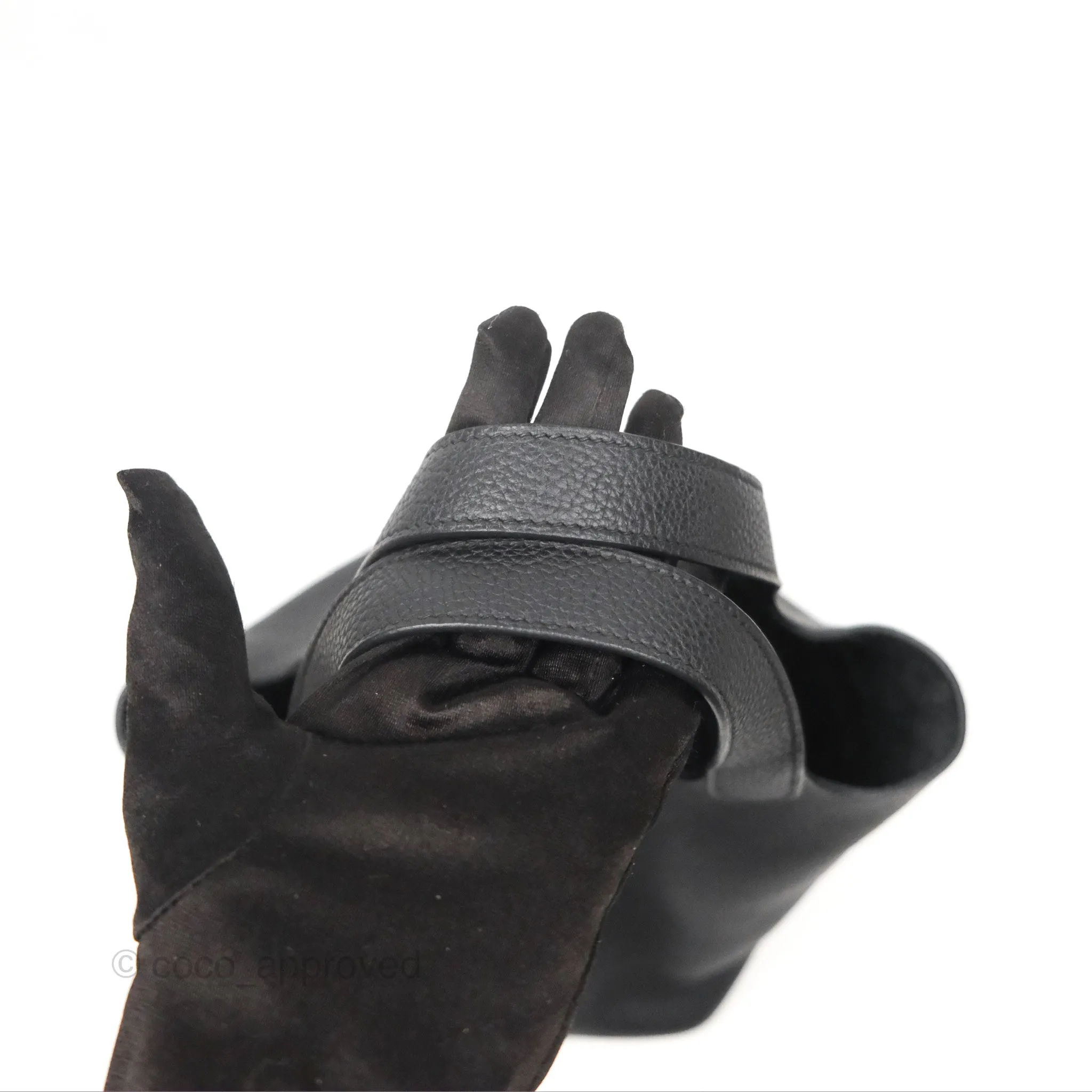 Herms Picotin Lock 18 Black Noir 89 Taurillon Clemence Gold Hardware
