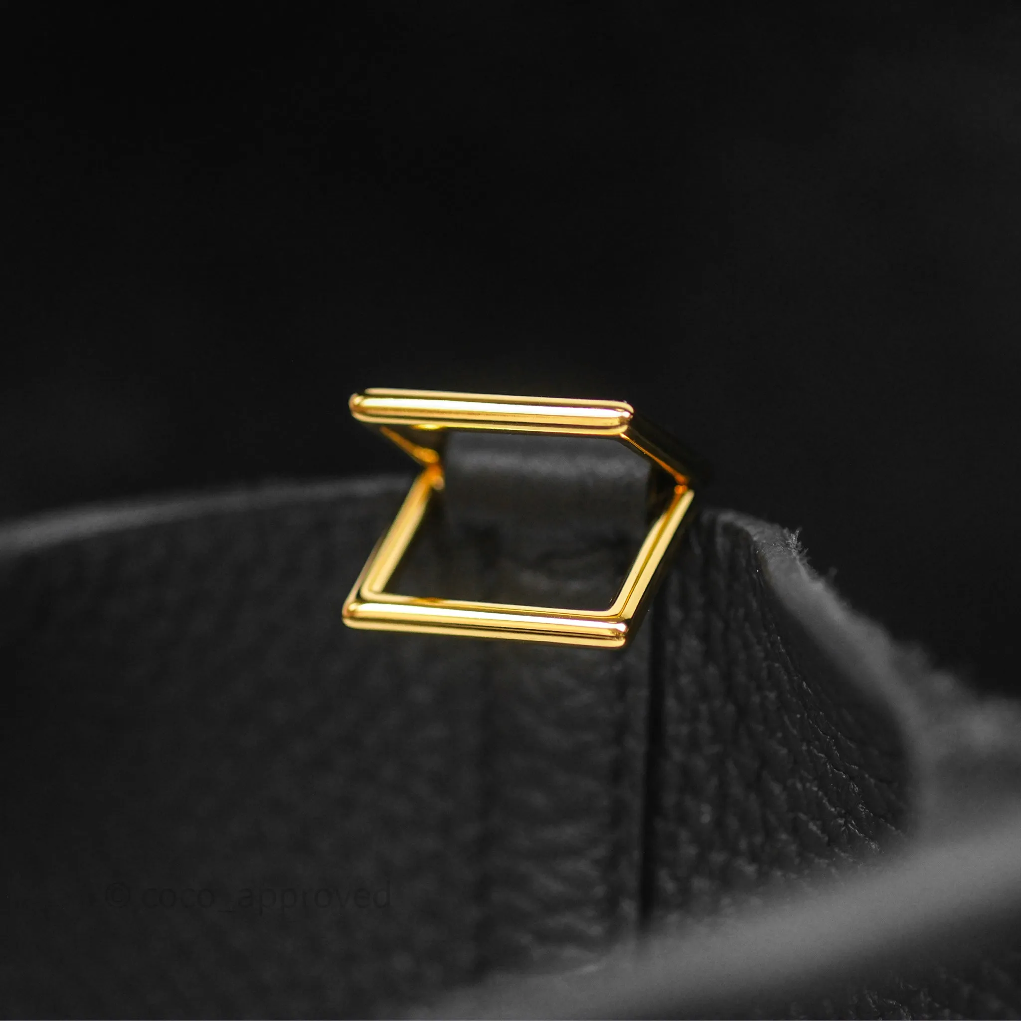 Herms Picotin Lock 18 Black Noir 89 Taurillon Clemence Gold Hardware