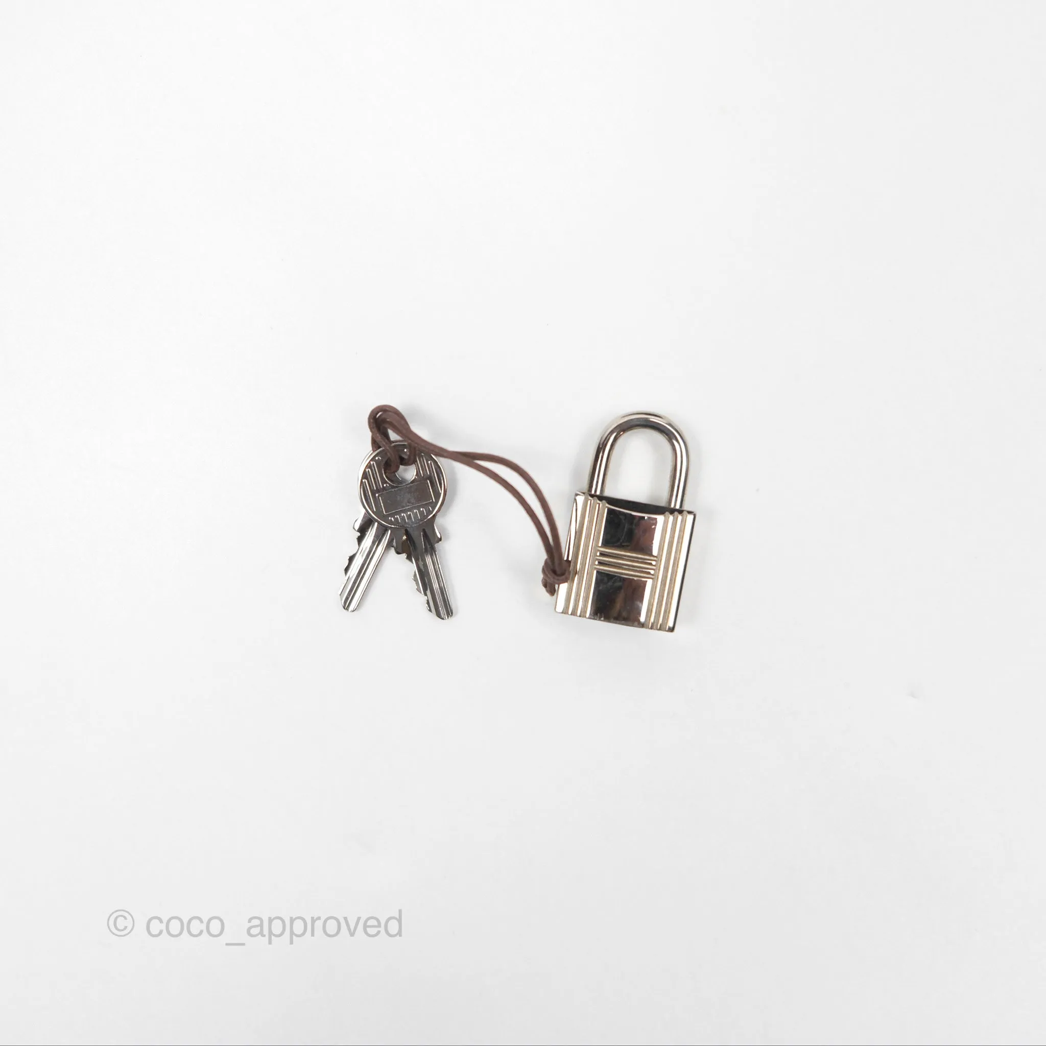Herms Picotin Lock 18 Etoupe 18 Clemence Palladium Hardware