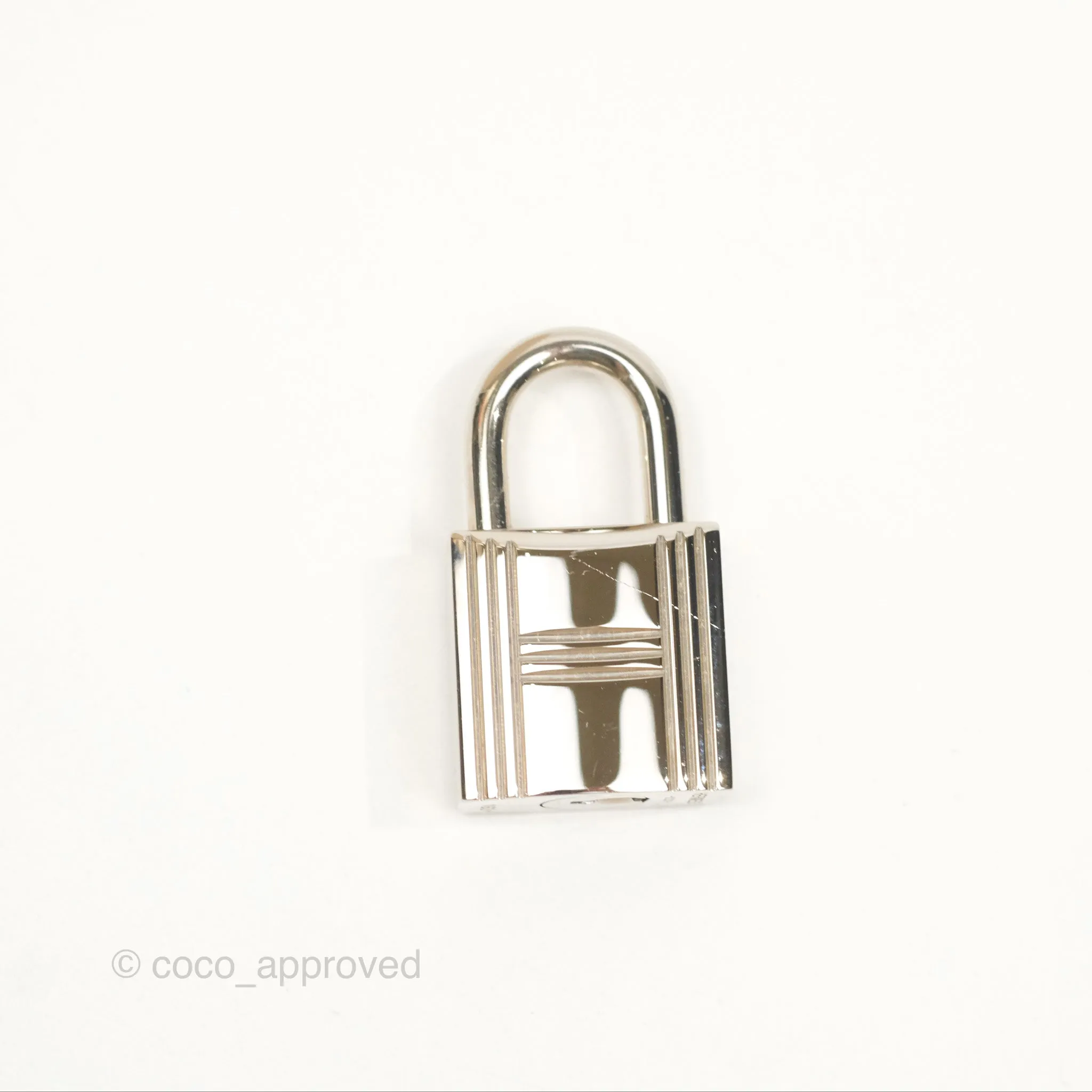 Herms Picotin Lock 18 Nata I2 Taurillon Clemence Palladium Hardware