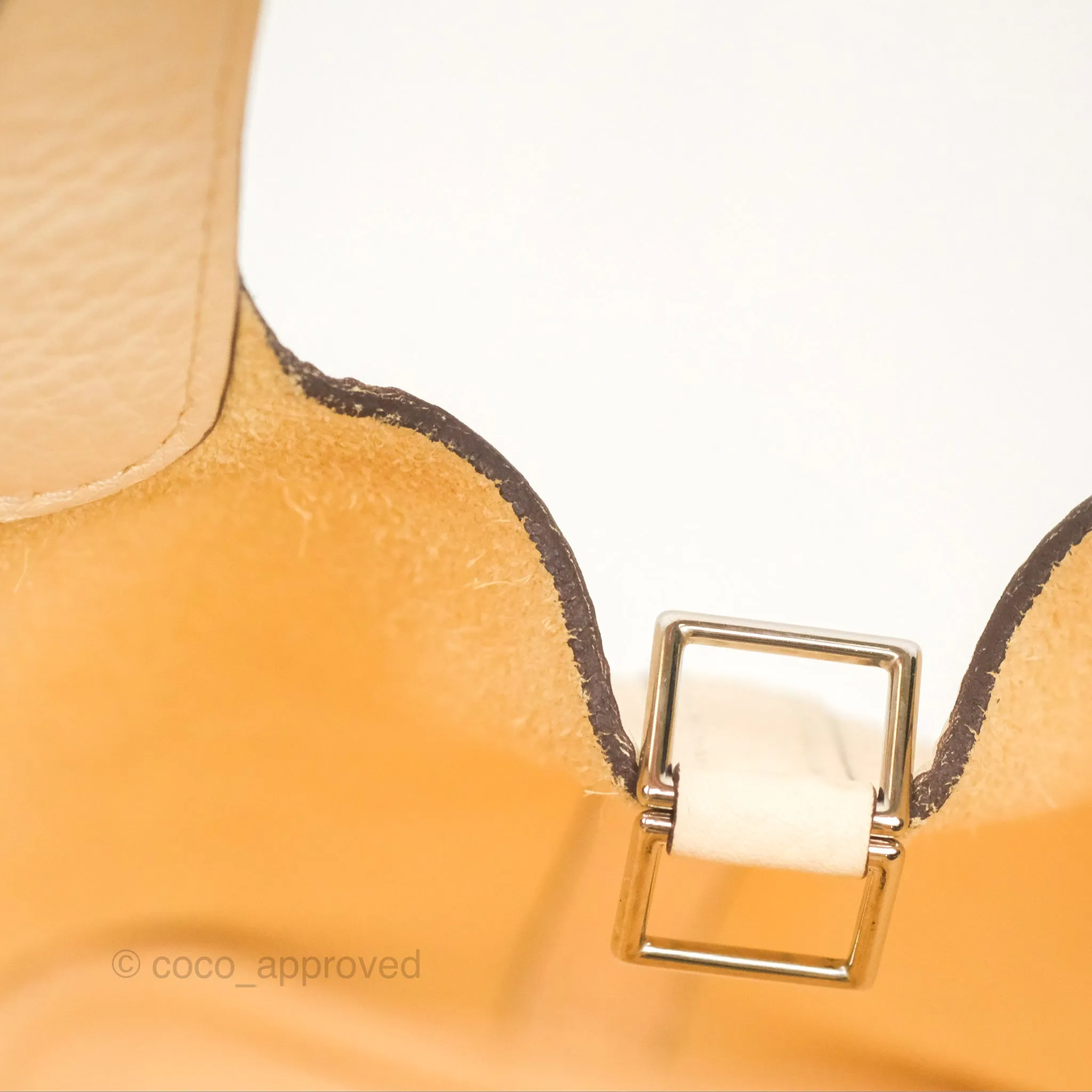 Herms Picotin Lock 18 Nata I2 Taurillon Clemence Palladium Hardware