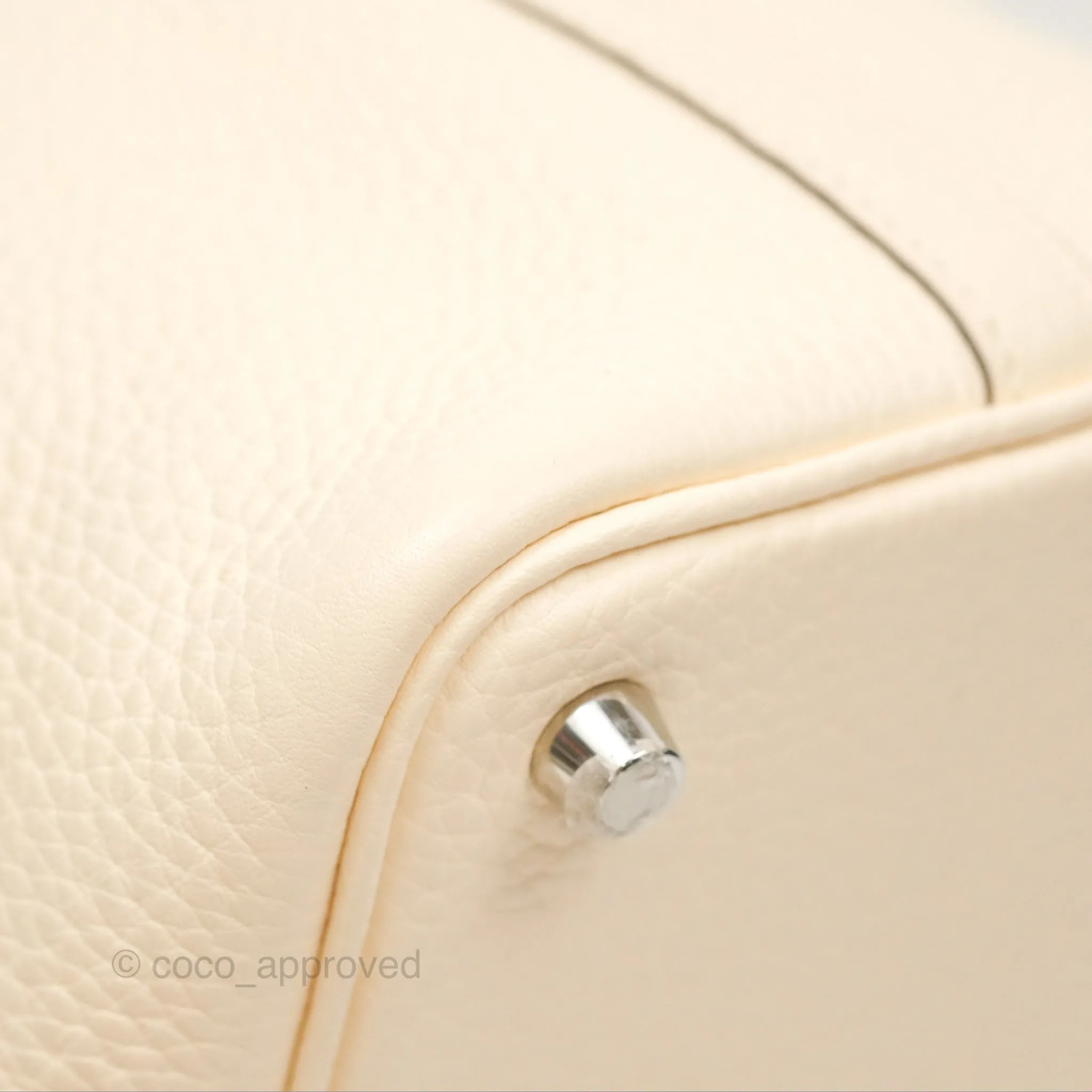 Herms Picotin Lock 18 Nata I2 Taurillon Clemence Palladium Hardware