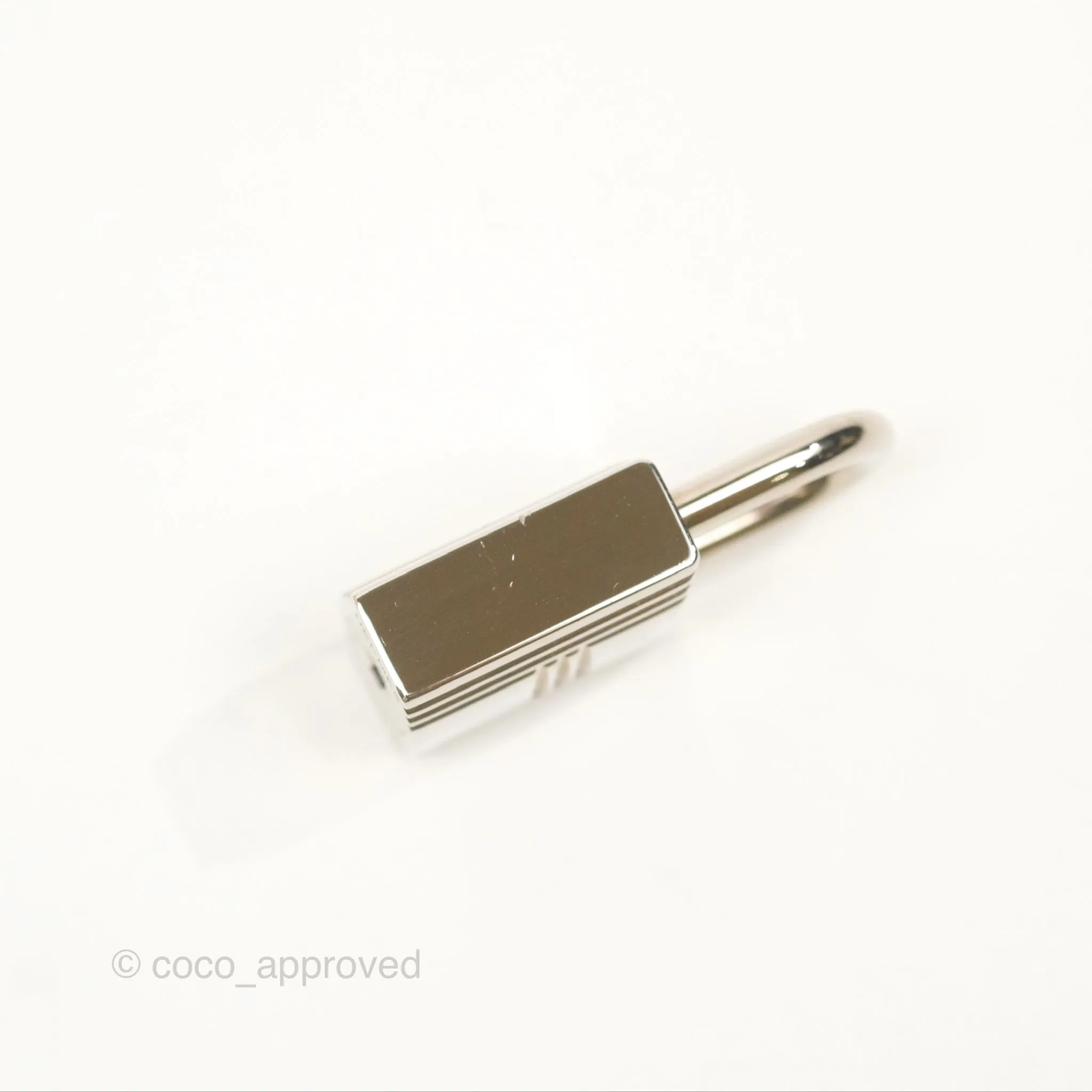 Herms Picotin Lock 18 Nata I2 Taurillon Clemence Palladium Hardware