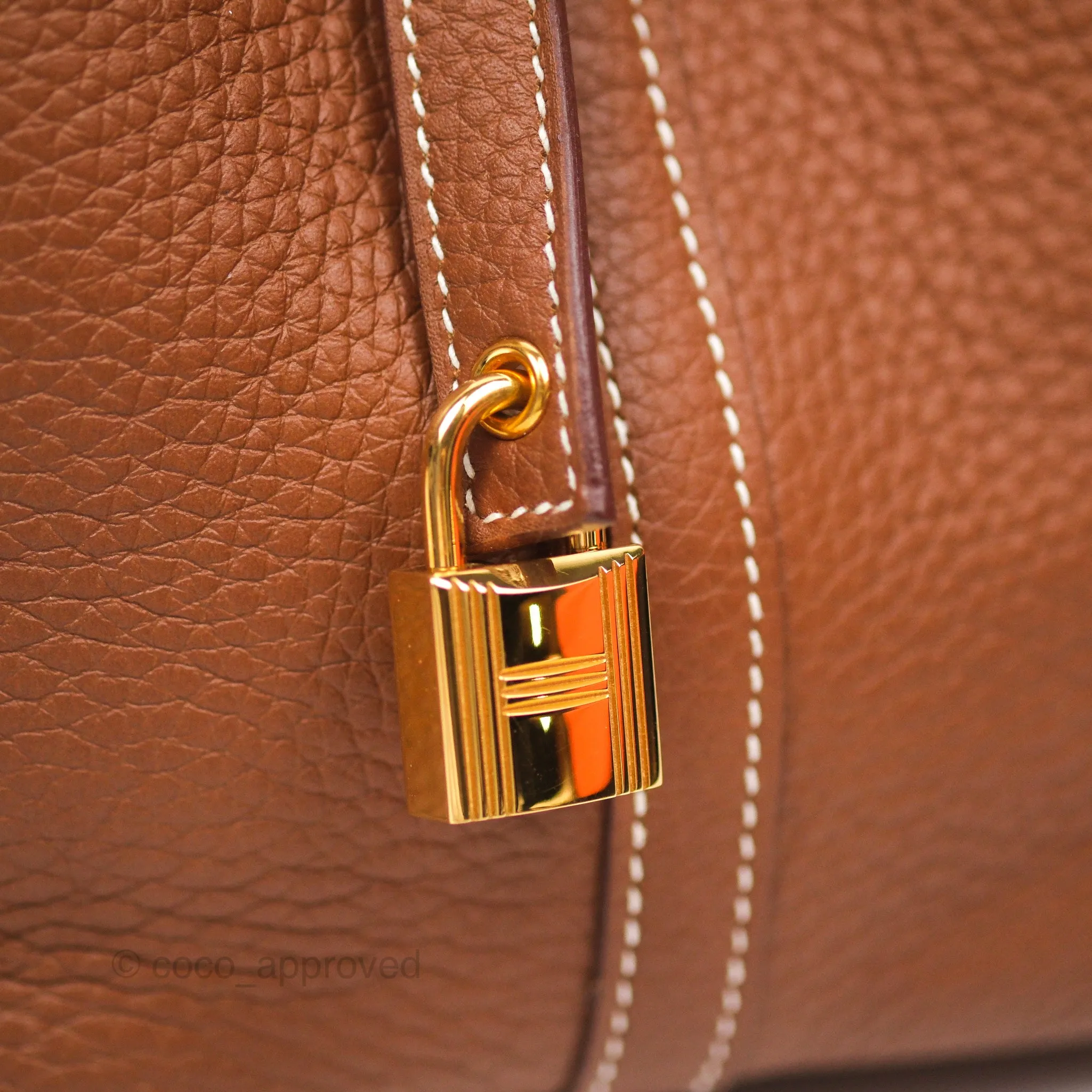 Herms Picotin Lock 22 Gold 37 Clemence Gold Hardware