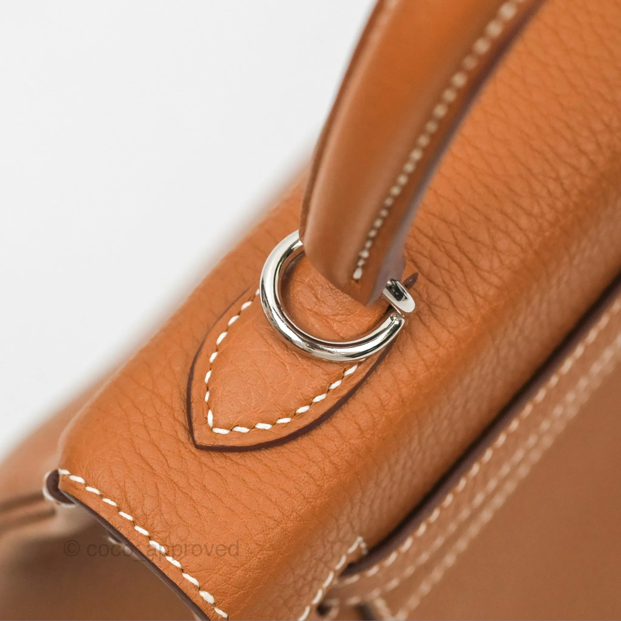 Herms Retourne Kelly 25 Gold Togo Palladium Hardware