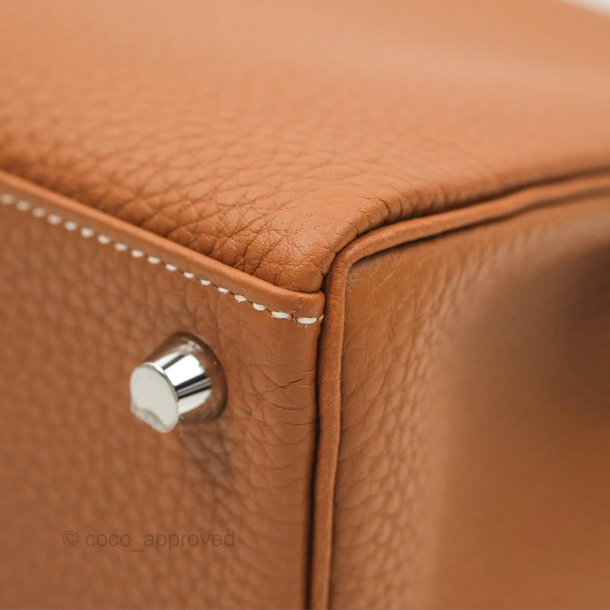 Herms Retourne Kelly 25 Gold Togo Palladium Hardware