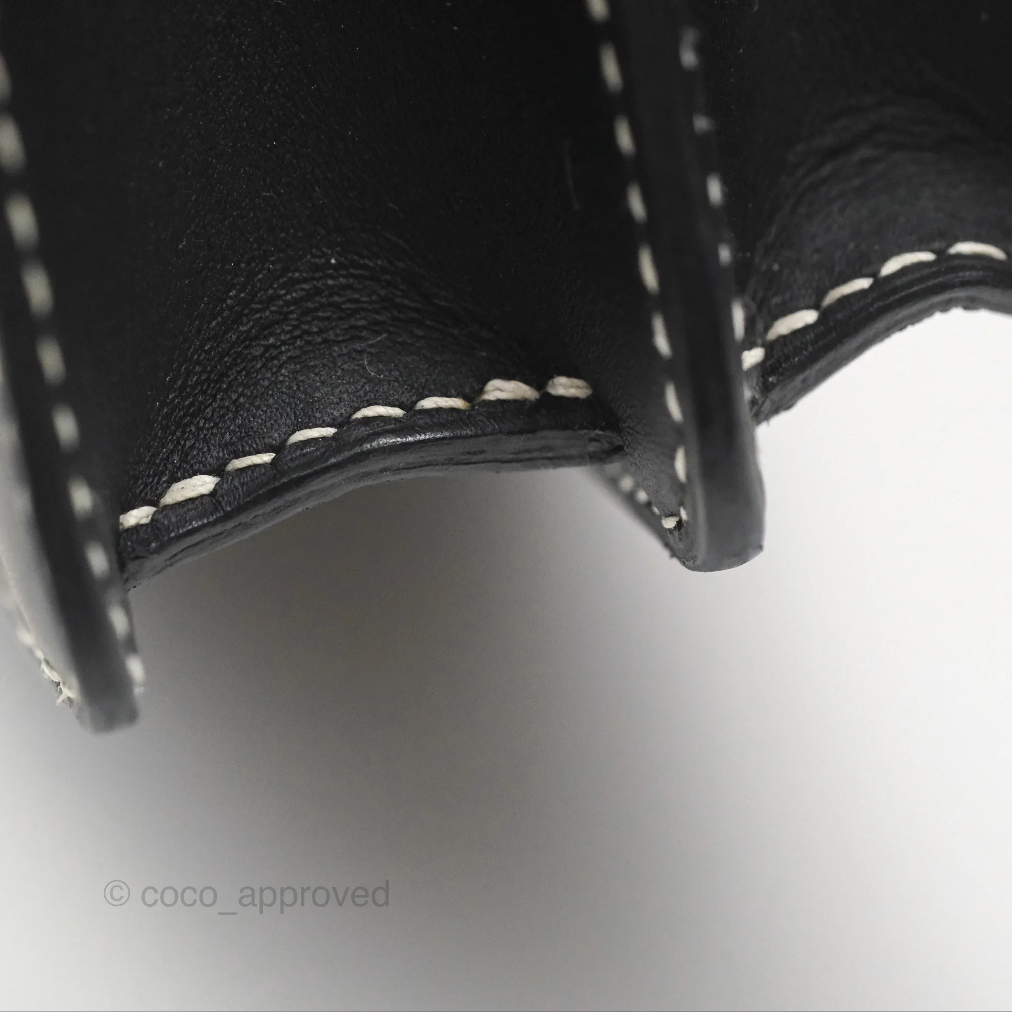 Herms Roulis 23 Noir 89 Sombrero Gold Hardware