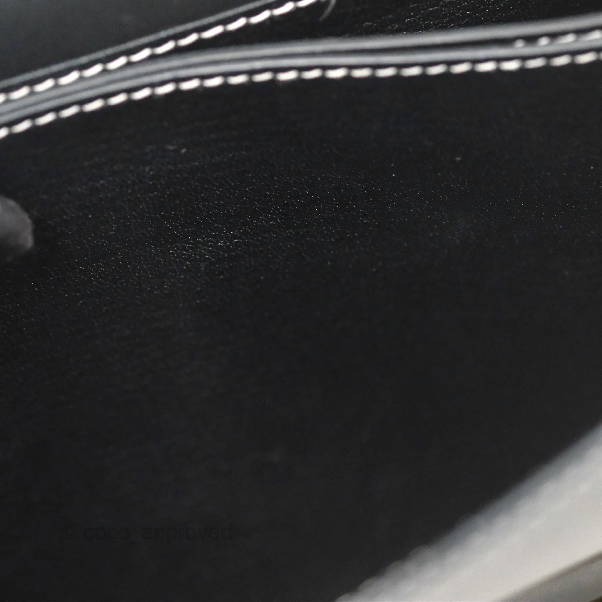 Herms Roulis 23 Noir 89 Sombrero Gold Hardware