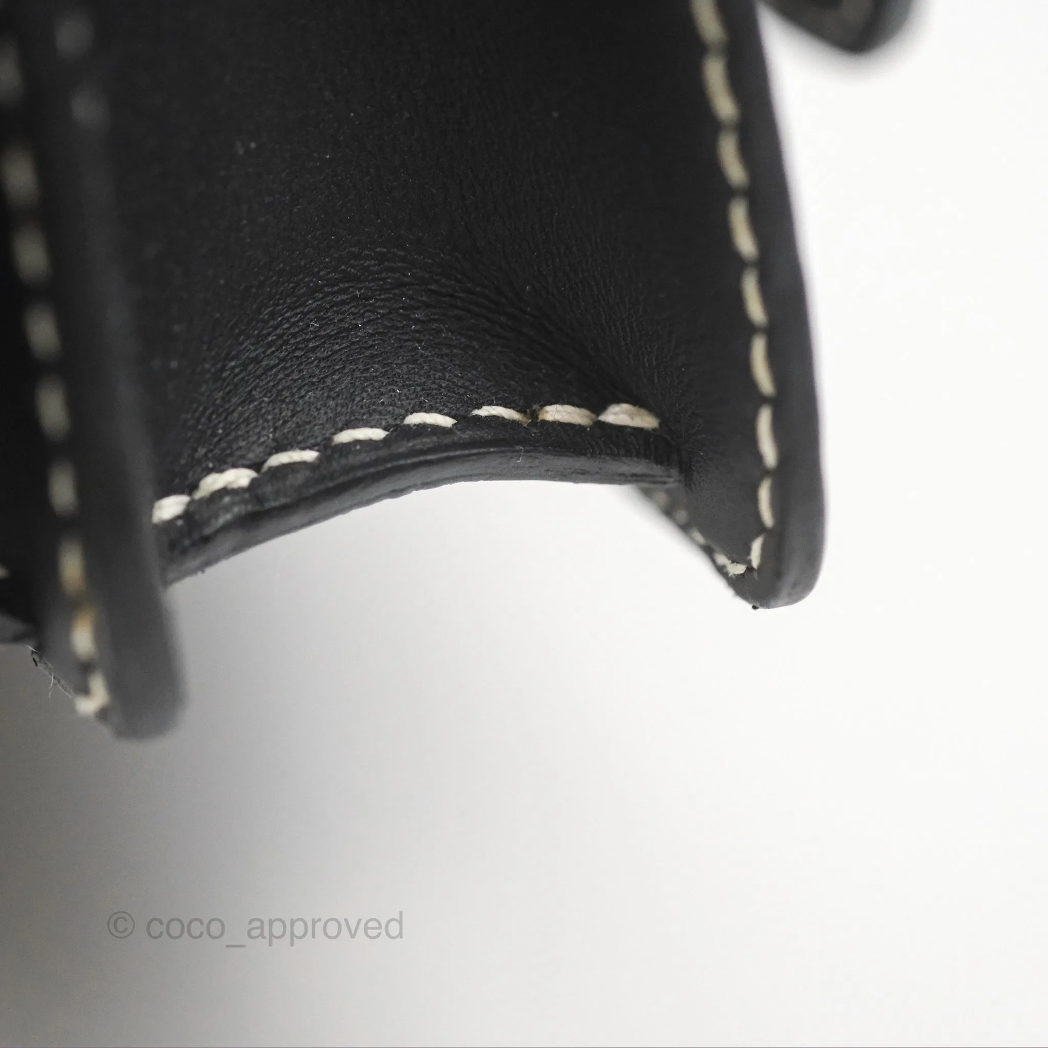 Herms Roulis 23 Noir 89 Sombrero Gold Hardware