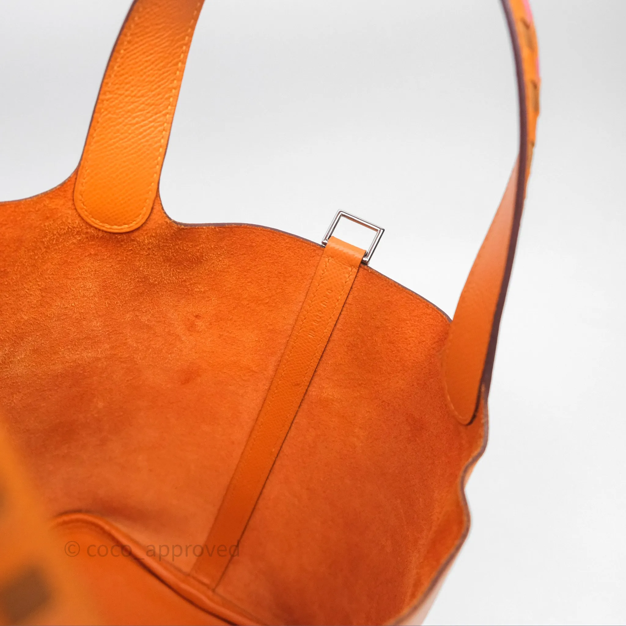 Herms Tressage De Cuir Picotin Lock 22 Abricot I9/ Rose Azale 8W/ Gold 37 Epsom Palladium Hardware