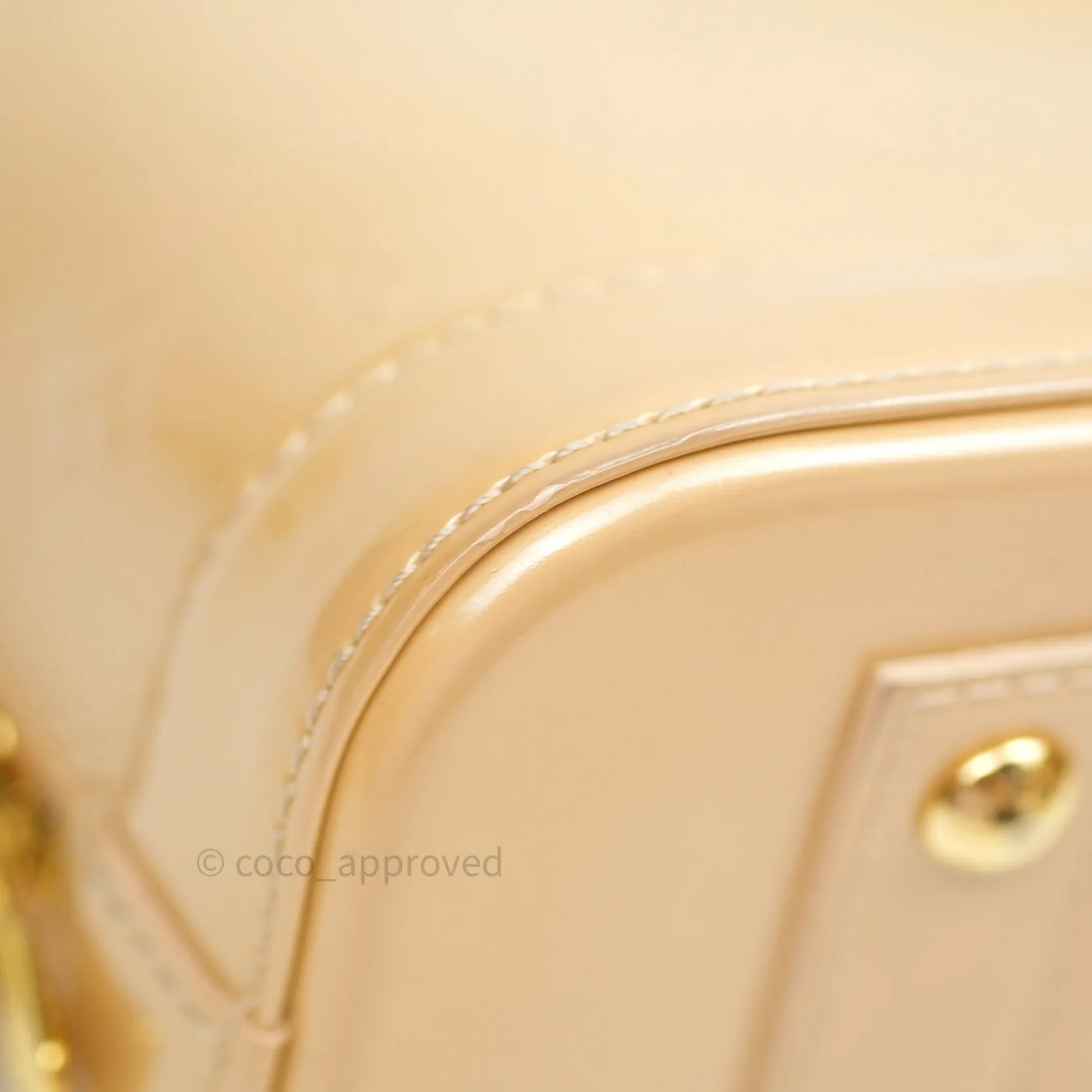 Louis Vuitton Alma BB Beige Monogram Vernis Leather
