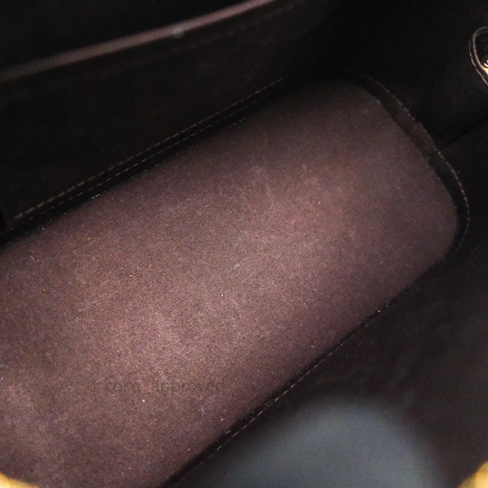 Louis Vuitton Alma BB Dark Purple Monogram Vernis Leather