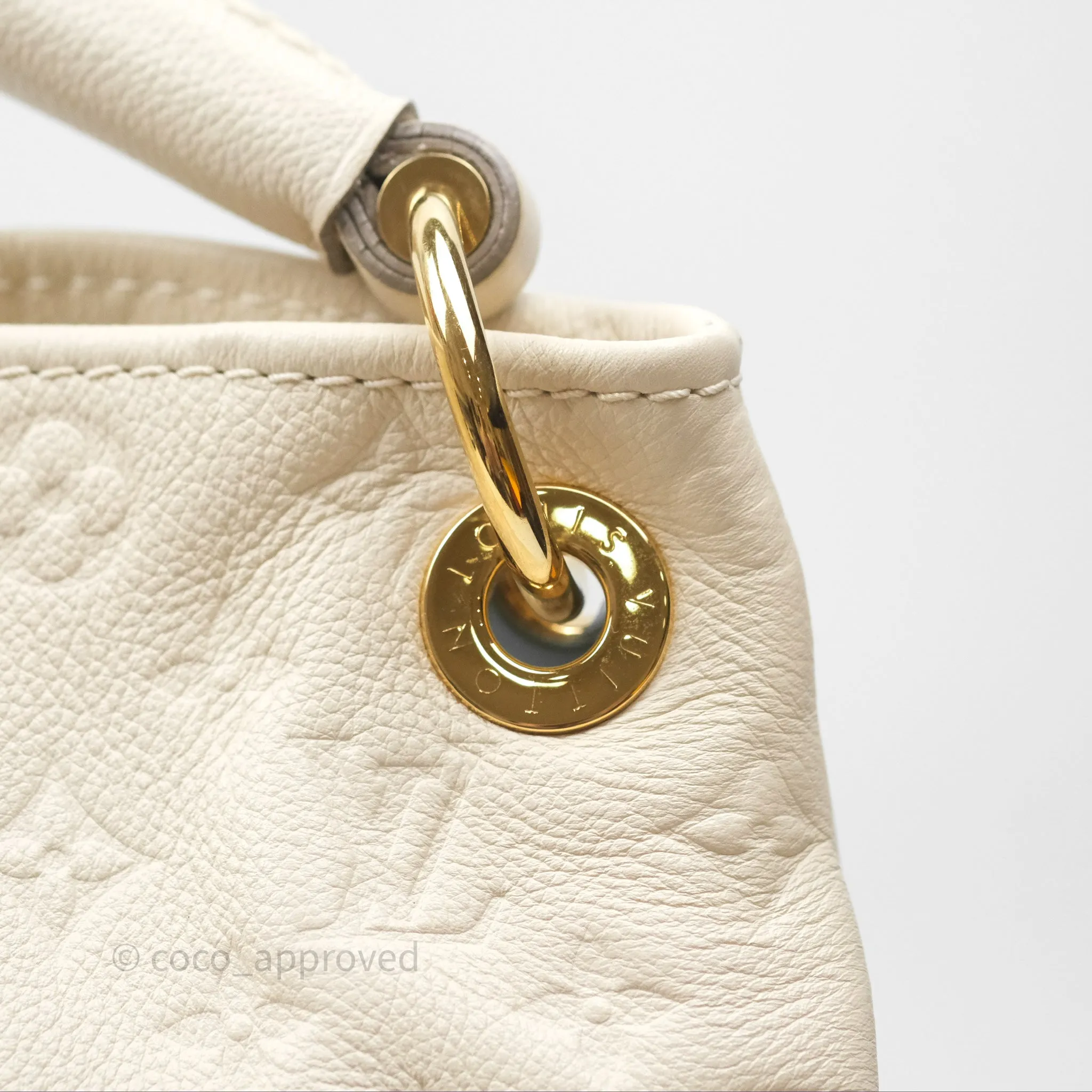 Louis Vuitton Artsy Monogram Empreinte MM Ivory