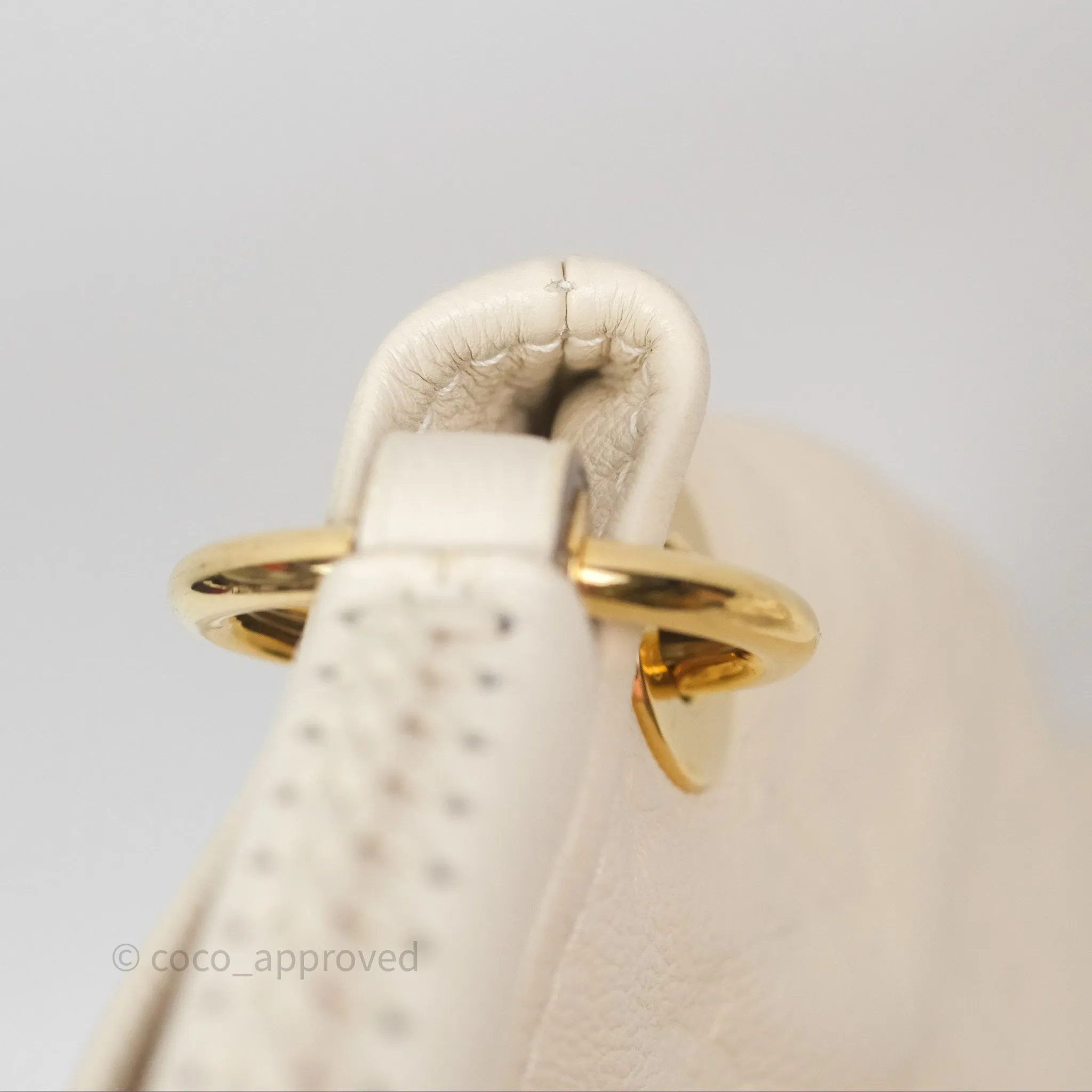 Louis Vuitton Artsy Monogram Empreinte MM Ivory