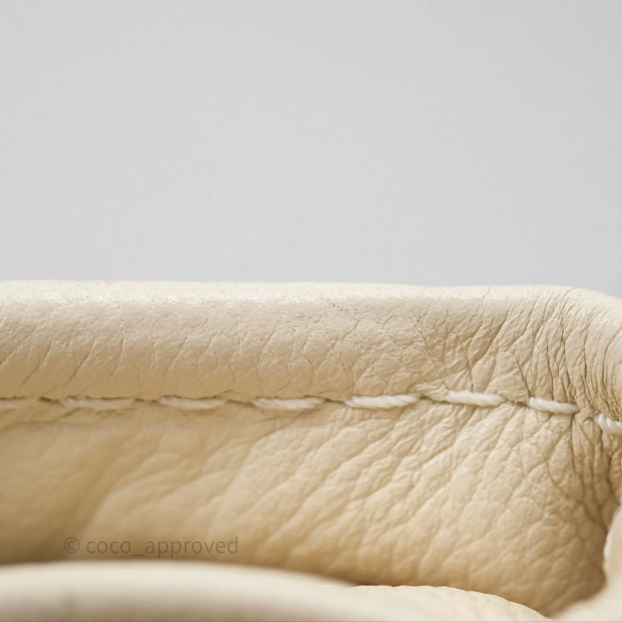 Louis Vuitton Artsy Monogram Empreinte MM Ivory