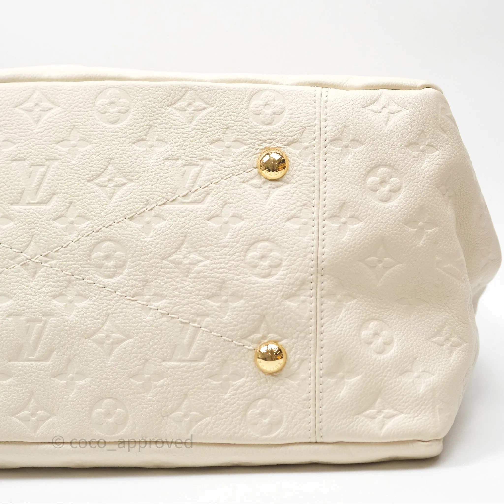 Louis Vuitton Artsy Monogram Empreinte MM Ivory
