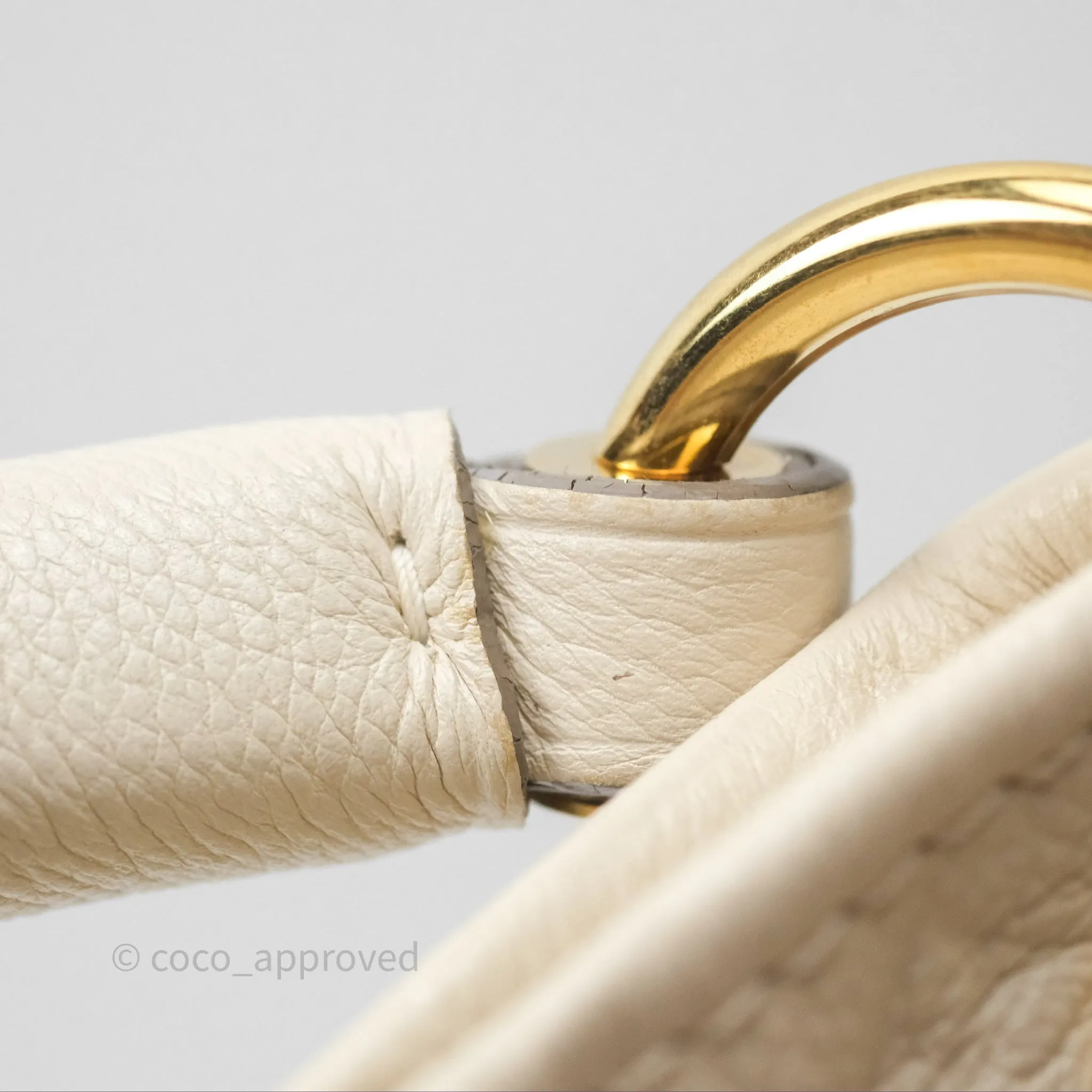 Louis Vuitton Artsy Monogram Empreinte MM Ivory