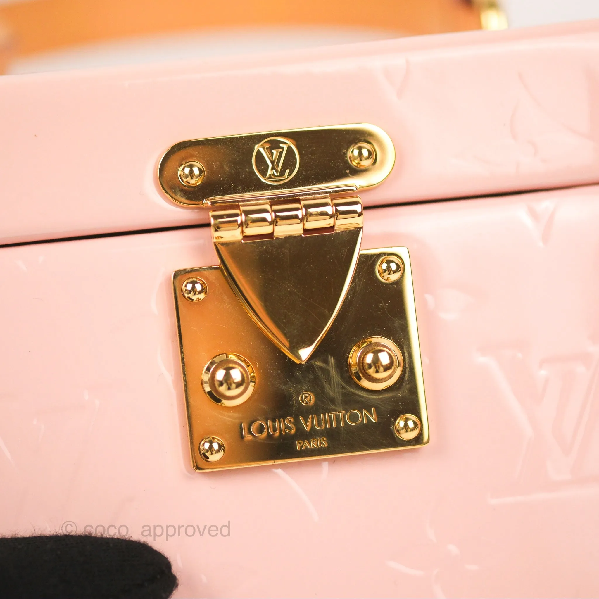 Louis Vuitton Bleecker Box Rose Ballerine Vernis Embossed Monogram
