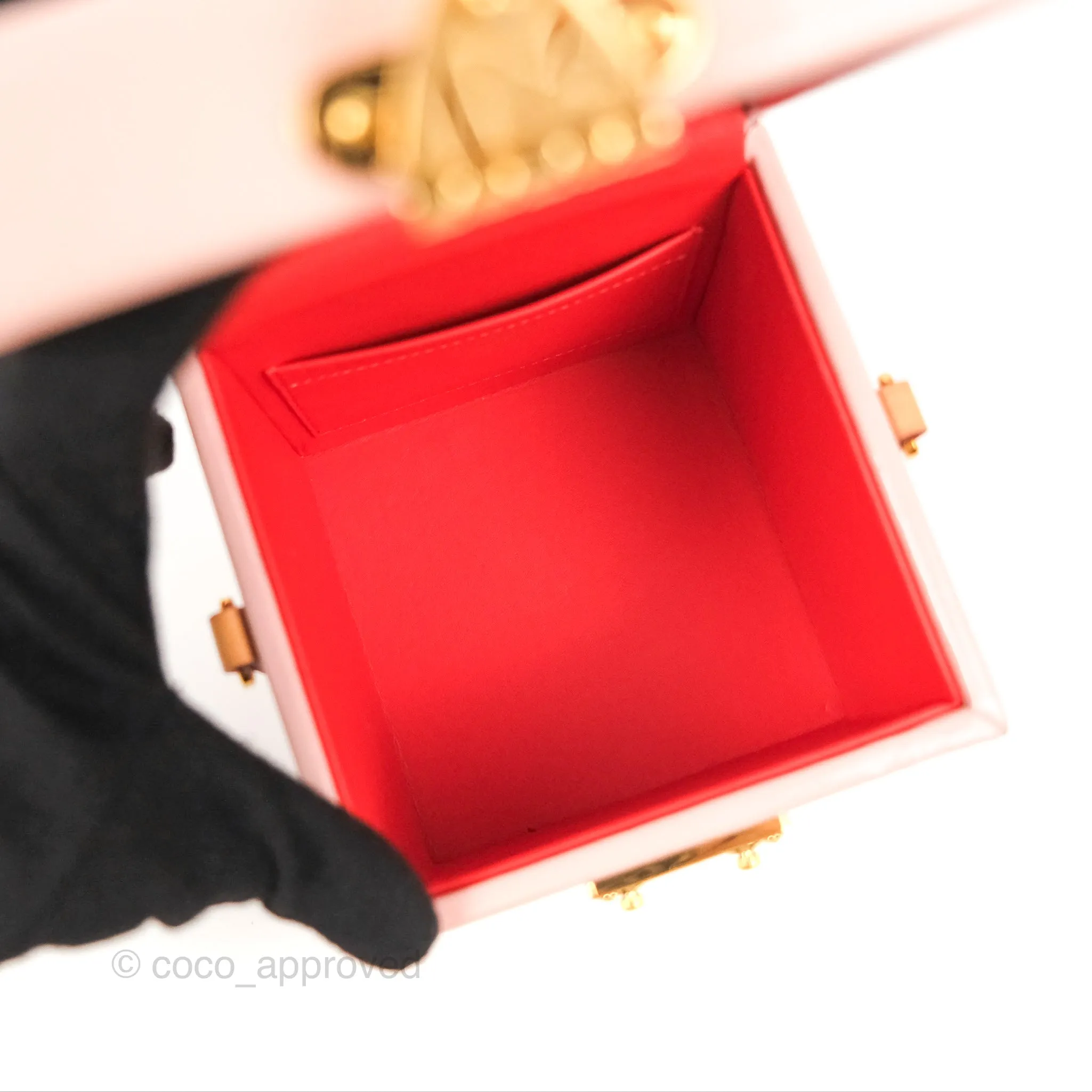 Louis Vuitton Bleecker Box Rose Ballerine Vernis Embossed Monogram