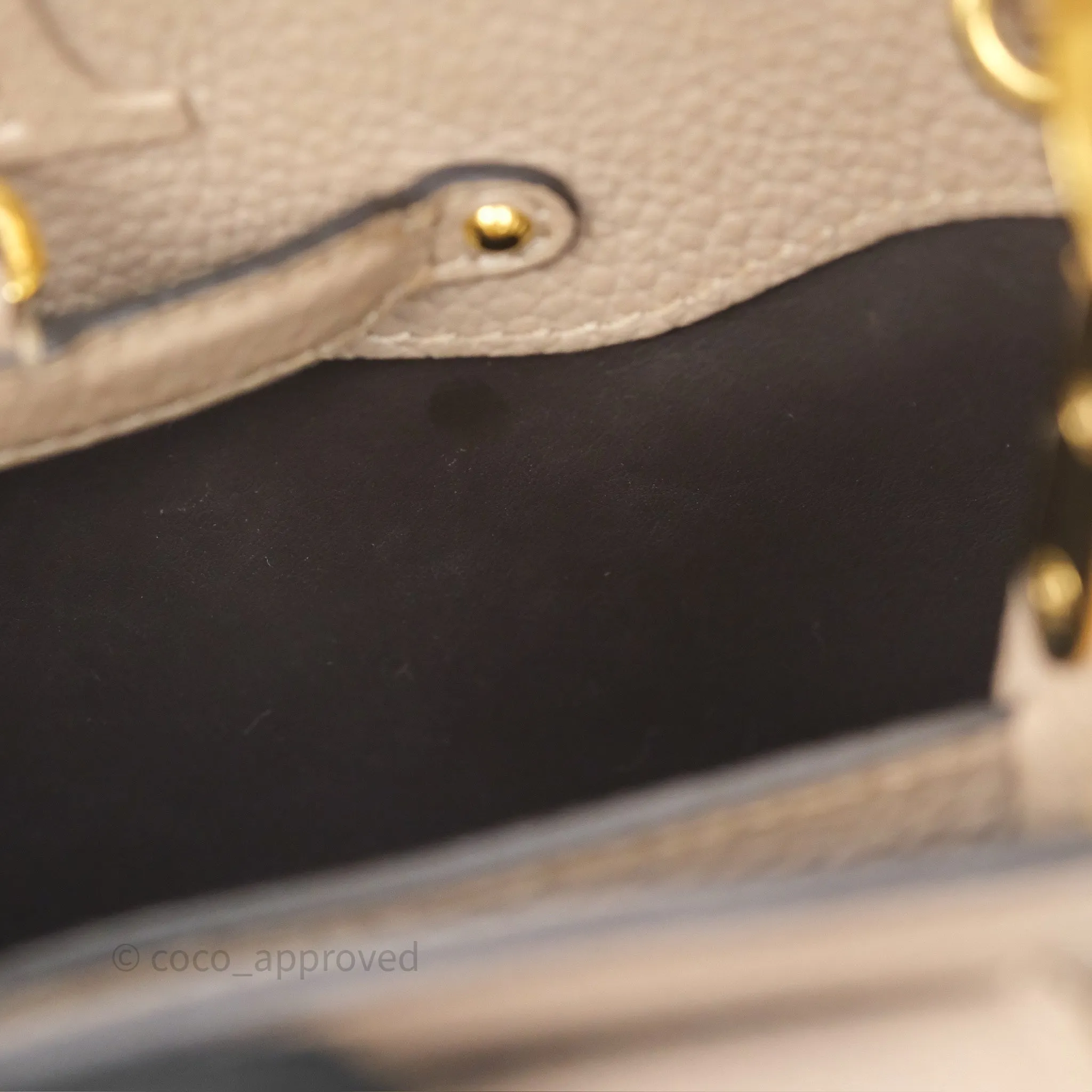 Louis Vuitton Capucines BB Taurillon Leather Galet