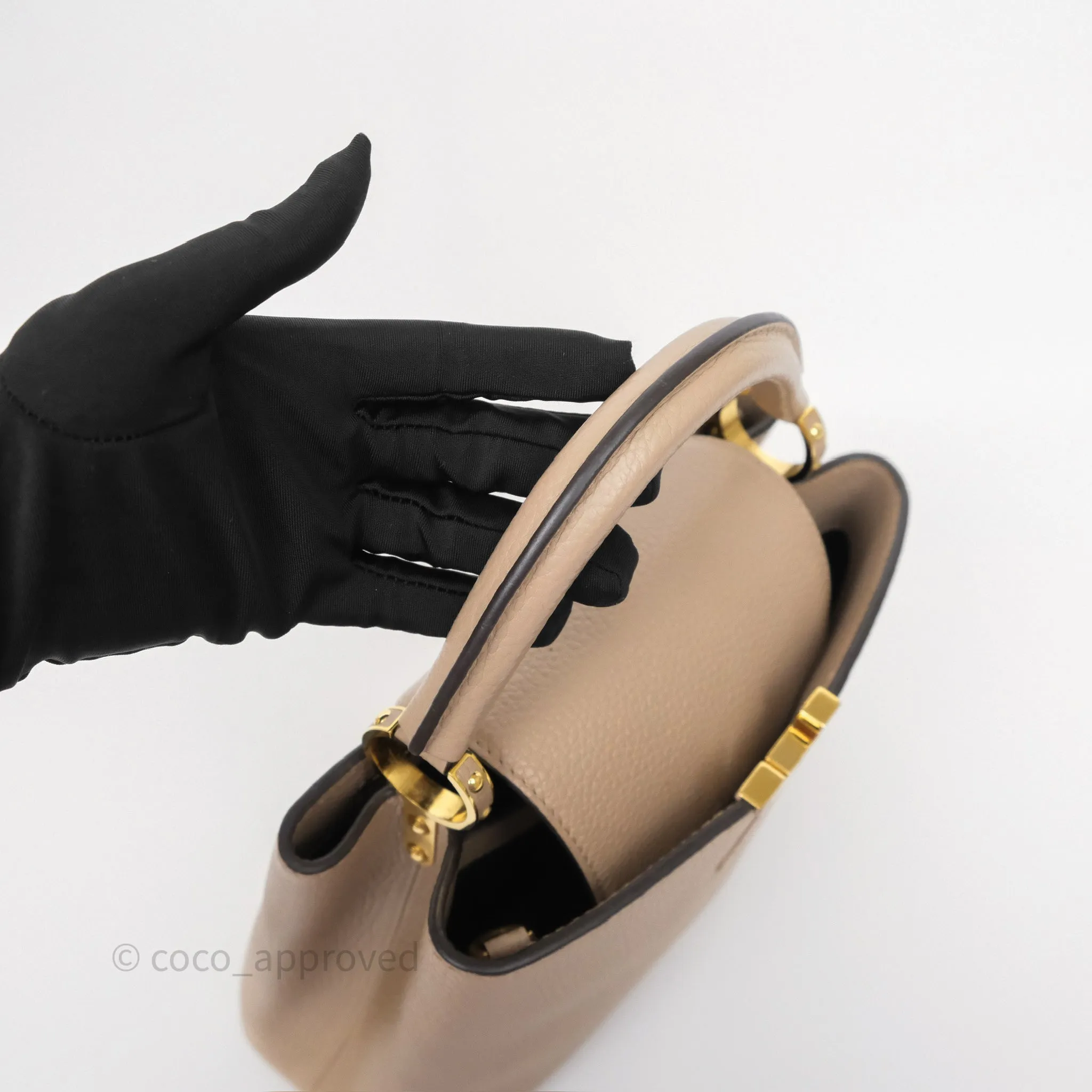 Louis Vuitton Capucines BB Taurillon Leather Galet