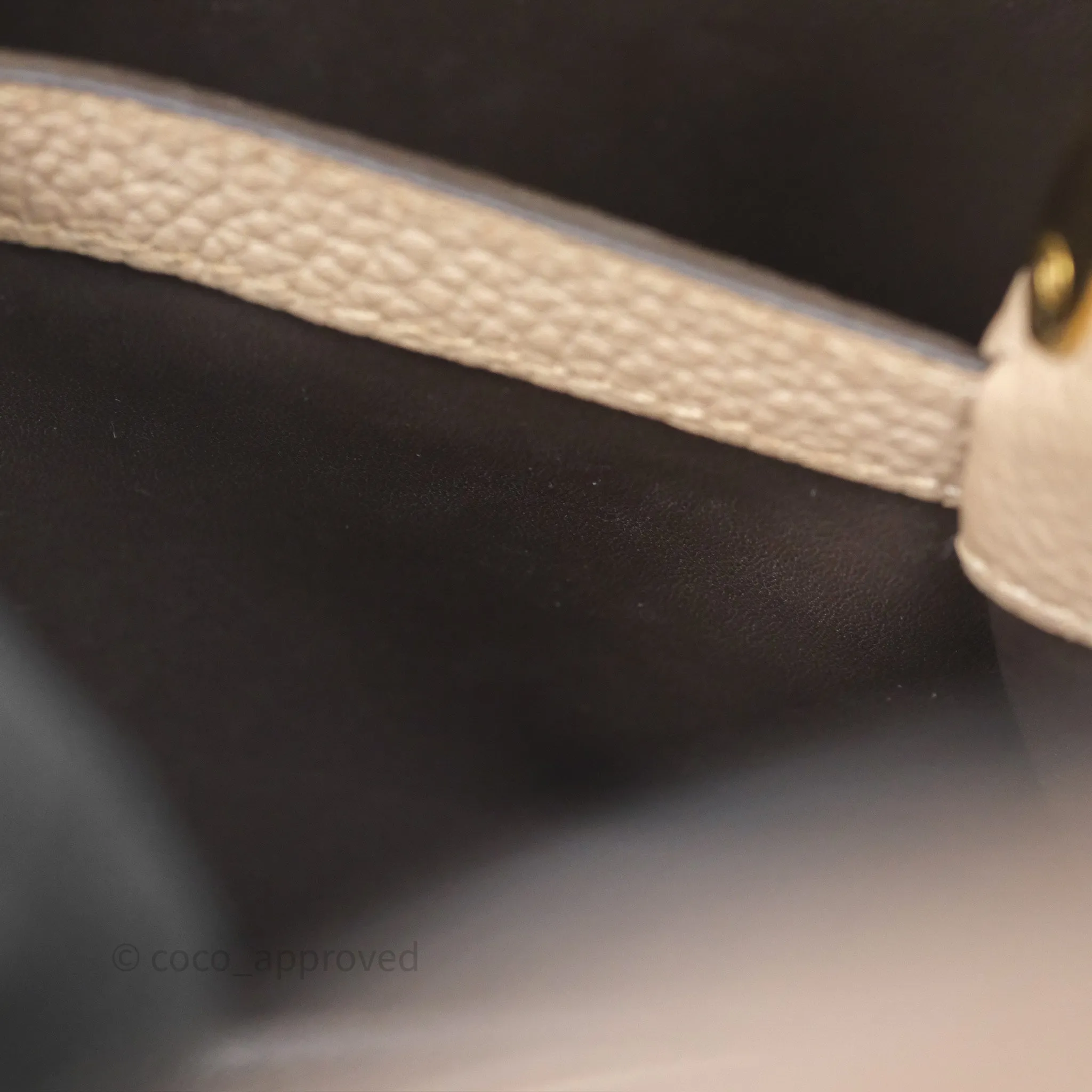 Louis Vuitton Capucines BB Taurillon Leather Galet