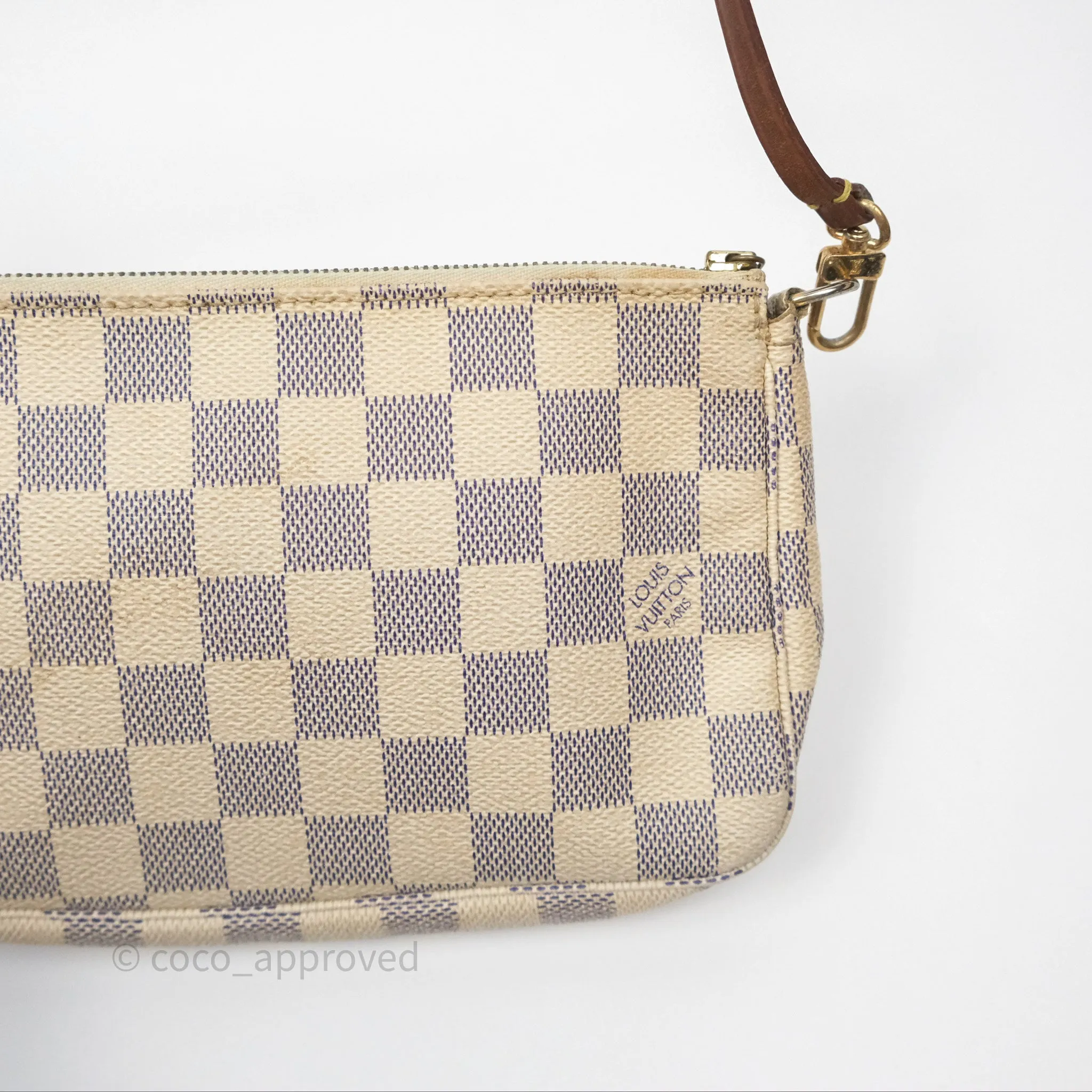 Louis Vuitton Damier Azur Pochette