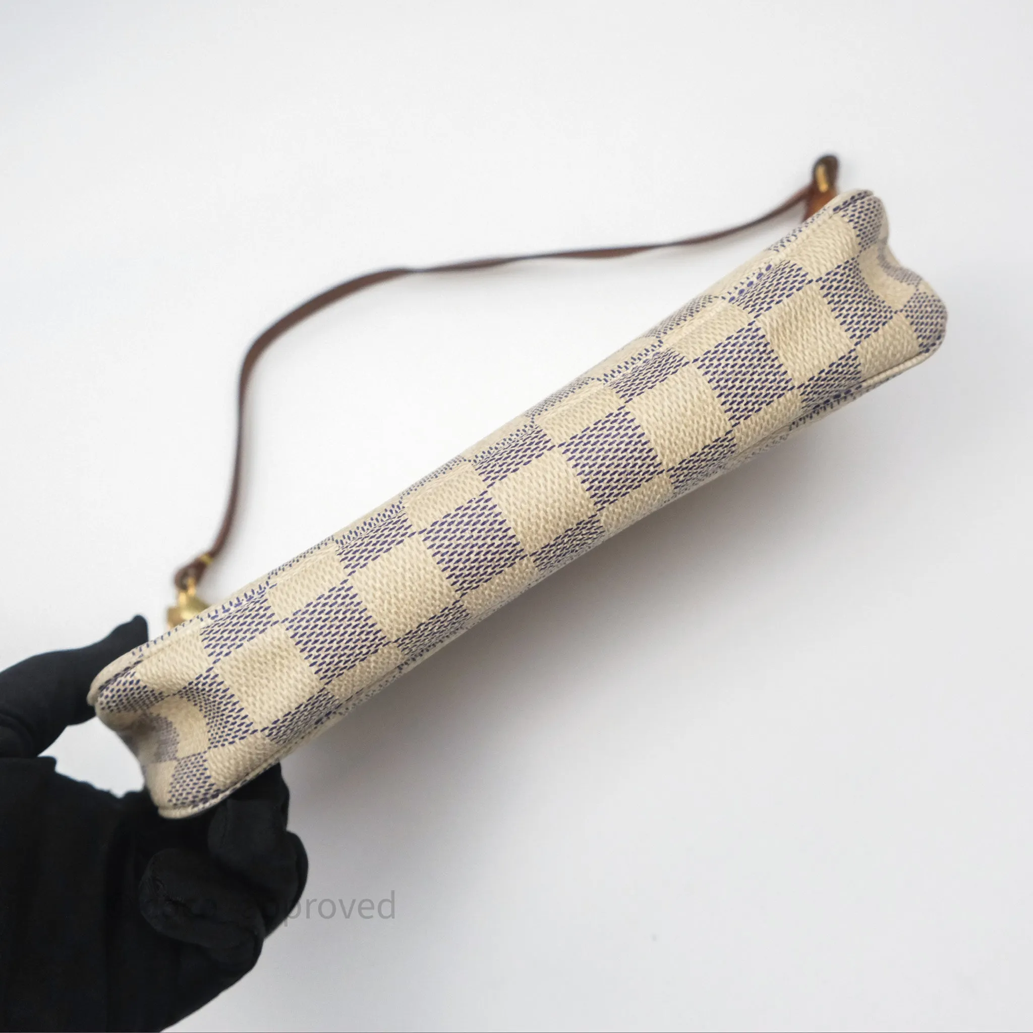 Louis Vuitton Damier Azur Pochette