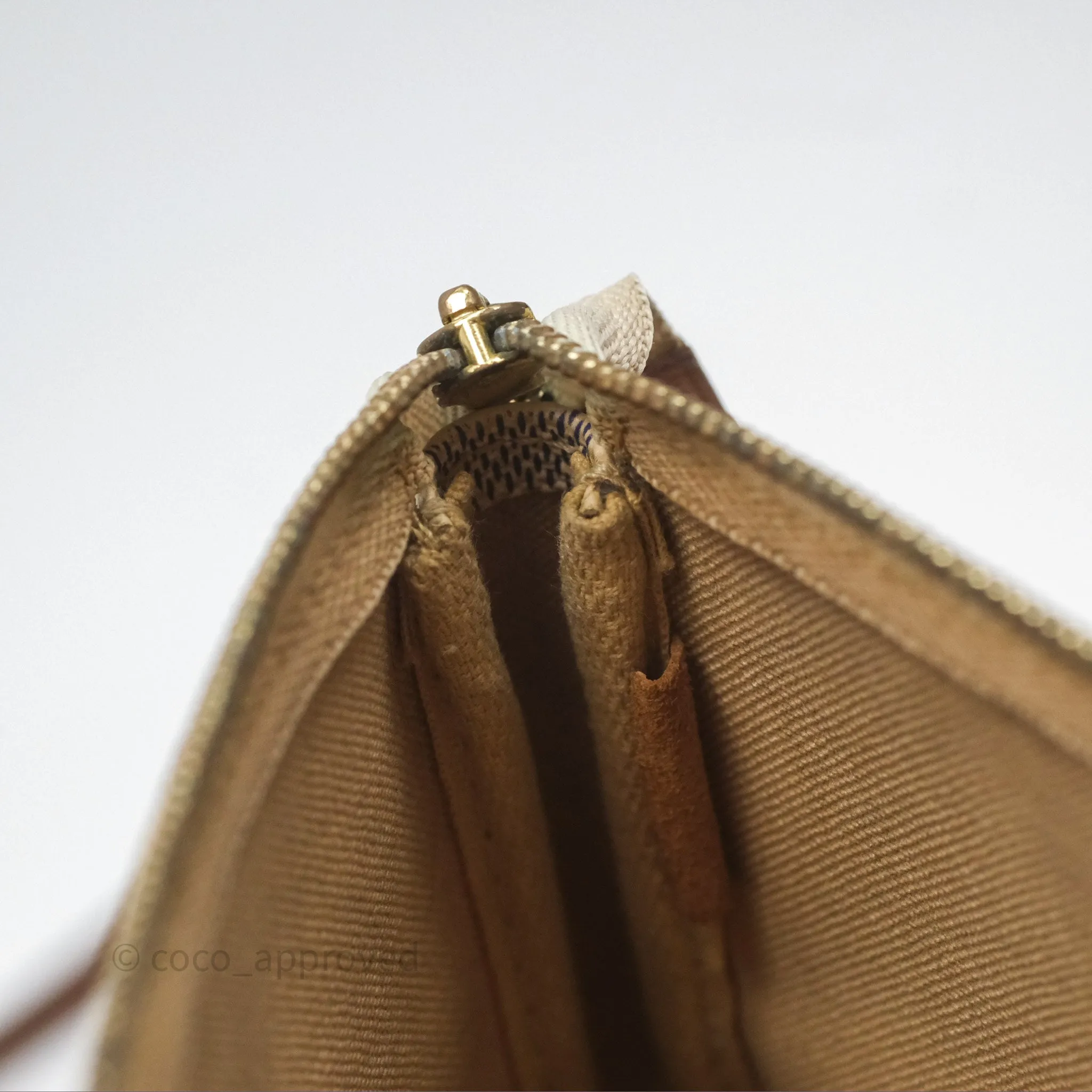 Louis Vuitton Damier Azur Pochette