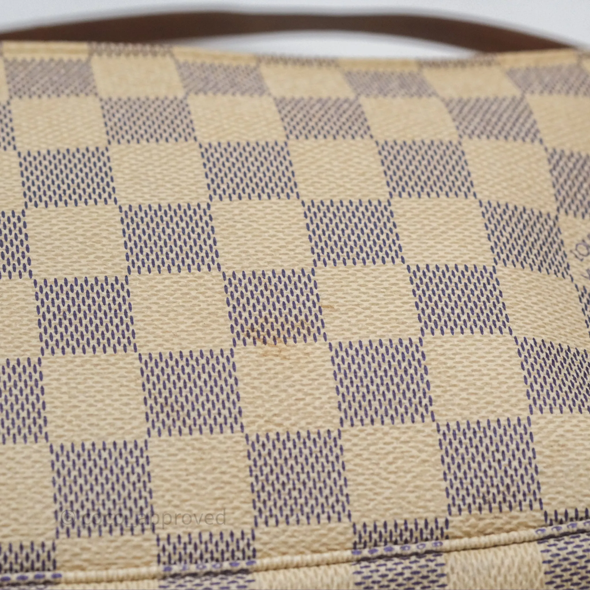 Louis Vuitton Damier Azur Pochette