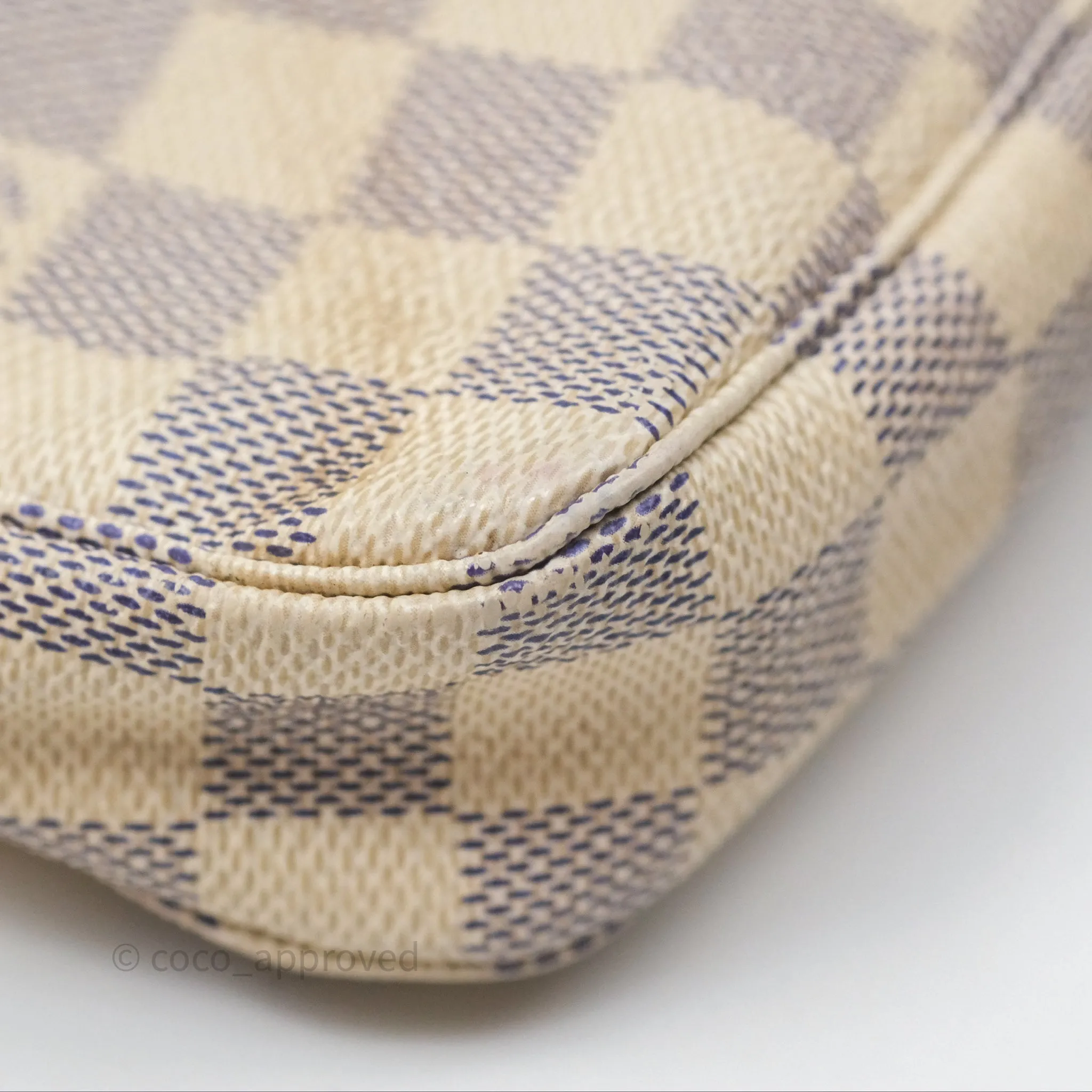 Louis Vuitton Damier Azur Pochette