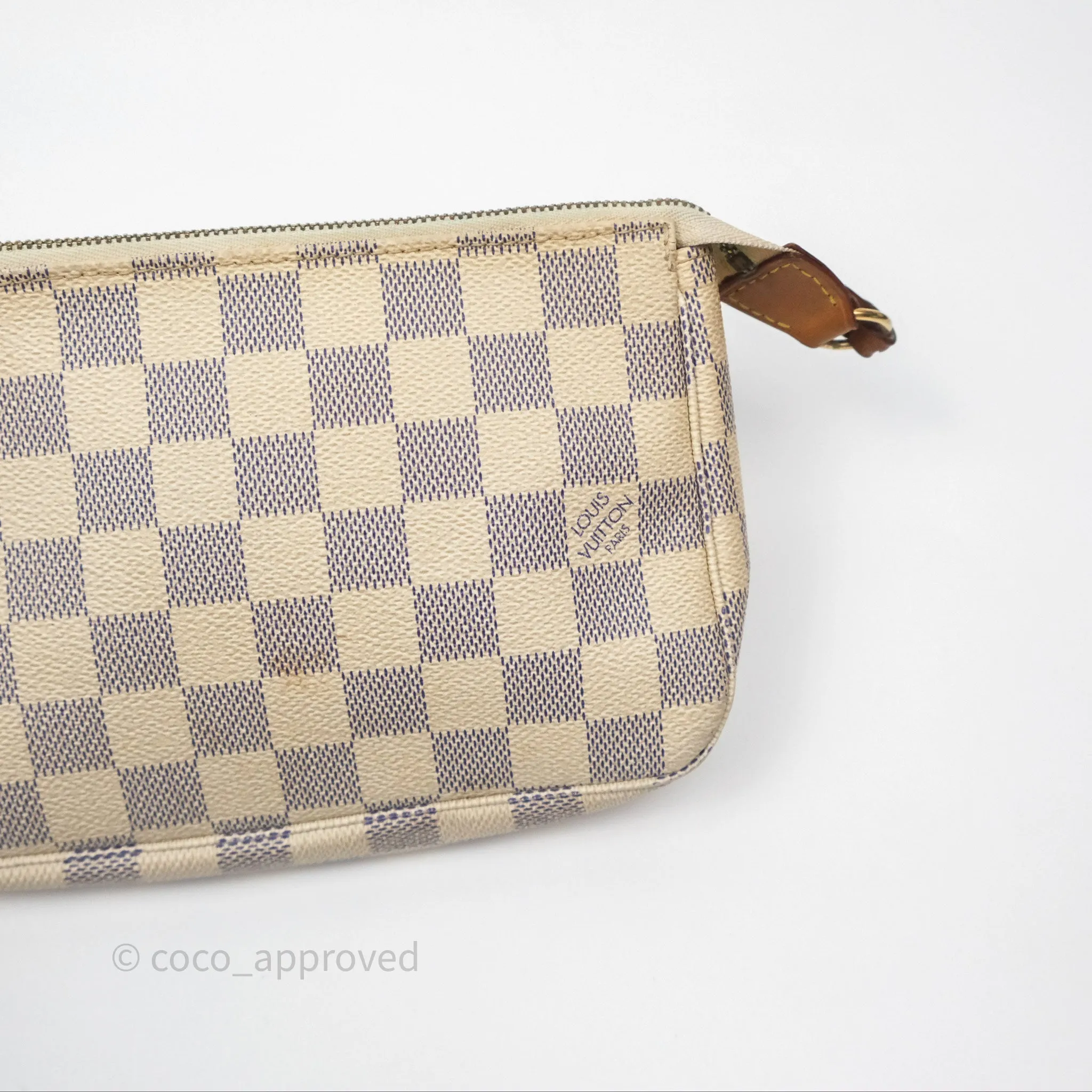 Louis Vuitton Damier Azur Pochette