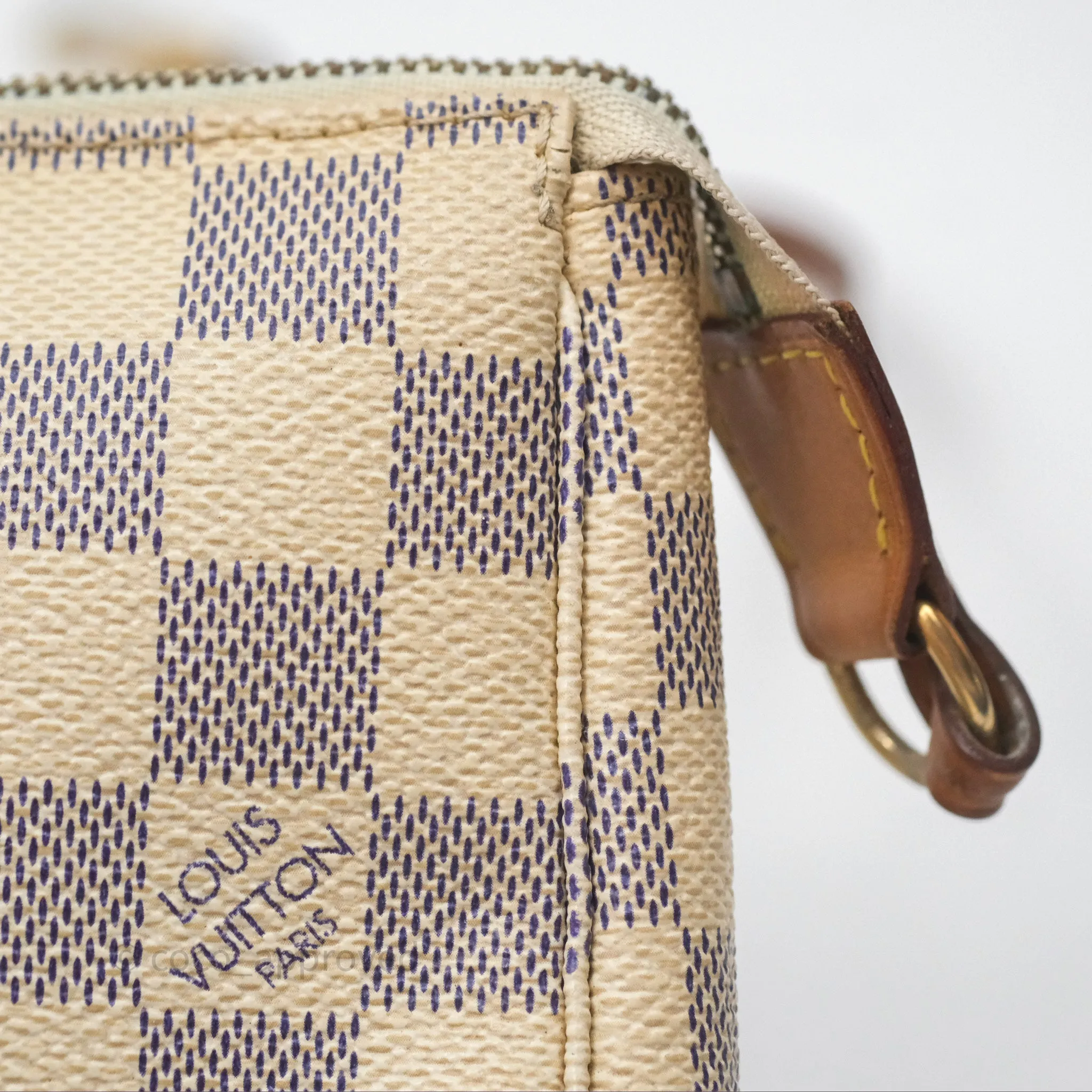Louis Vuitton Damier Azur Pochette