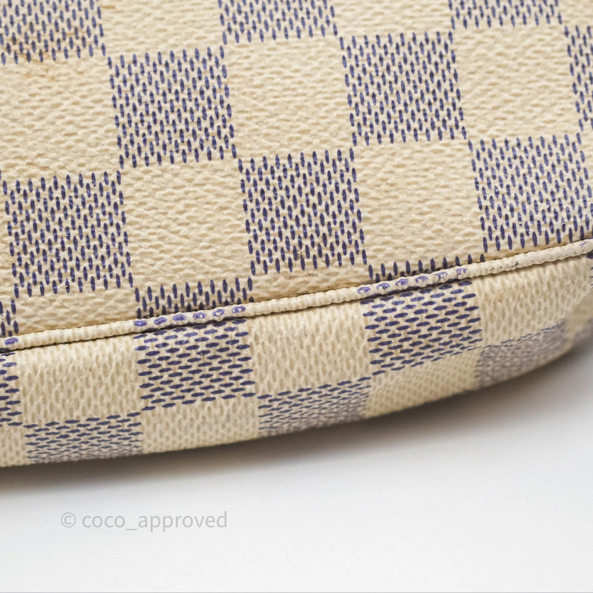 Louis Vuitton Damier Azur Pochette