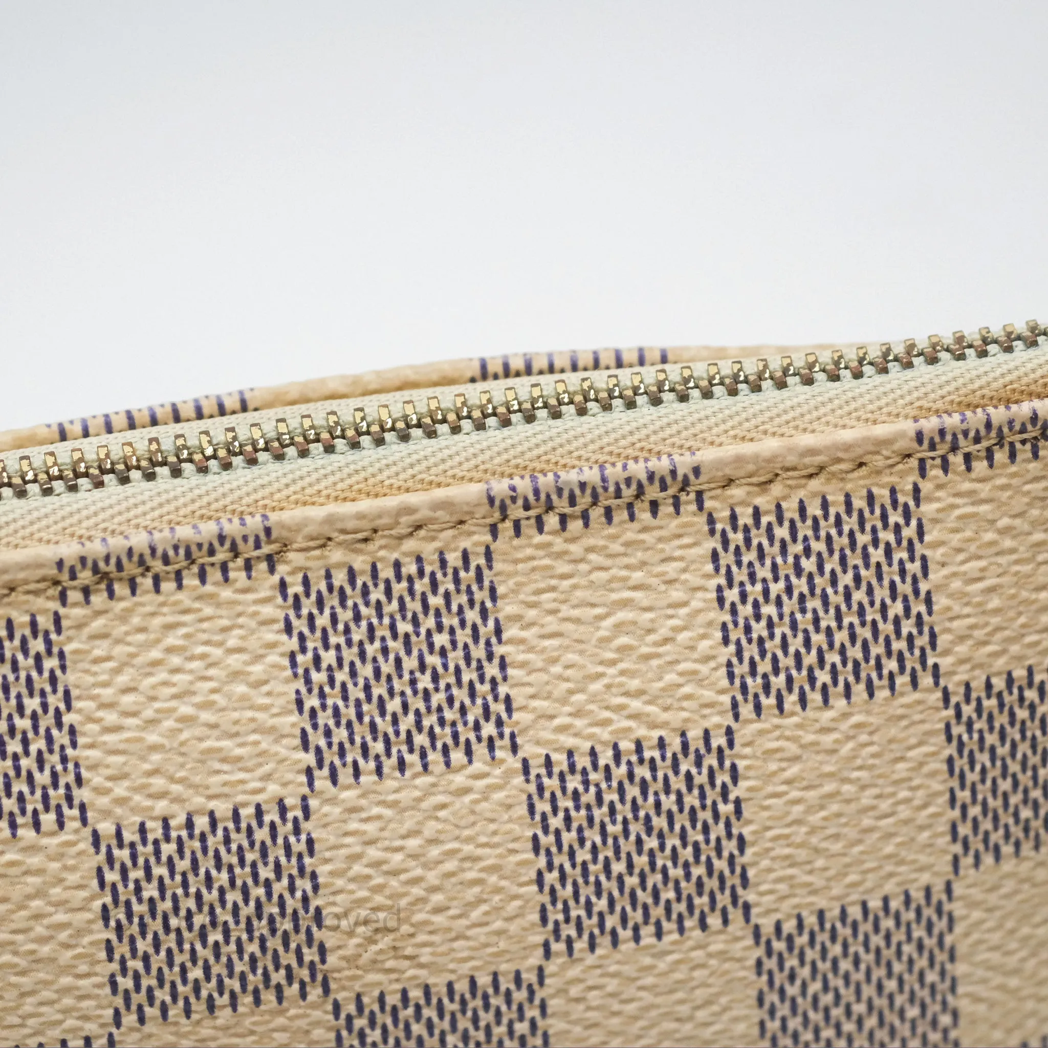 Louis Vuitton Damier Azur Pochette