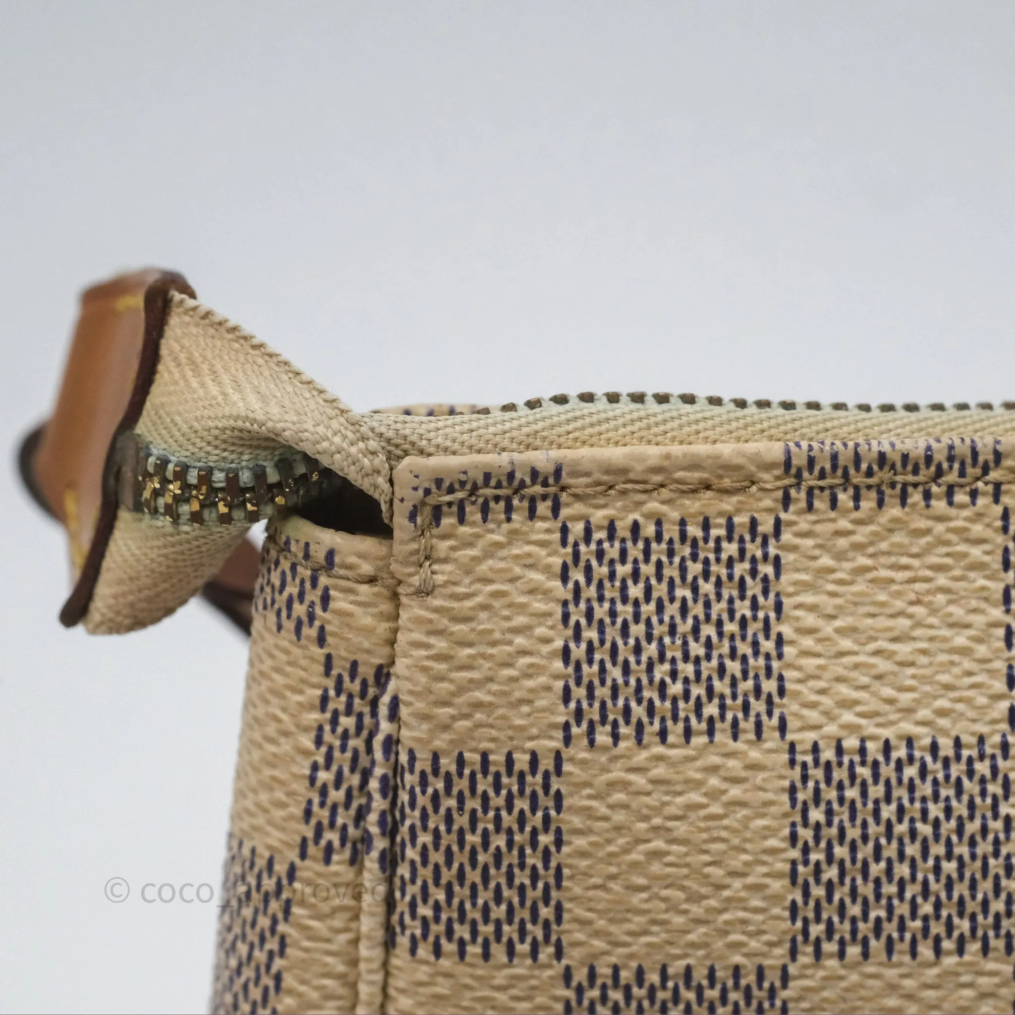 Louis Vuitton Damier Azur Pochette